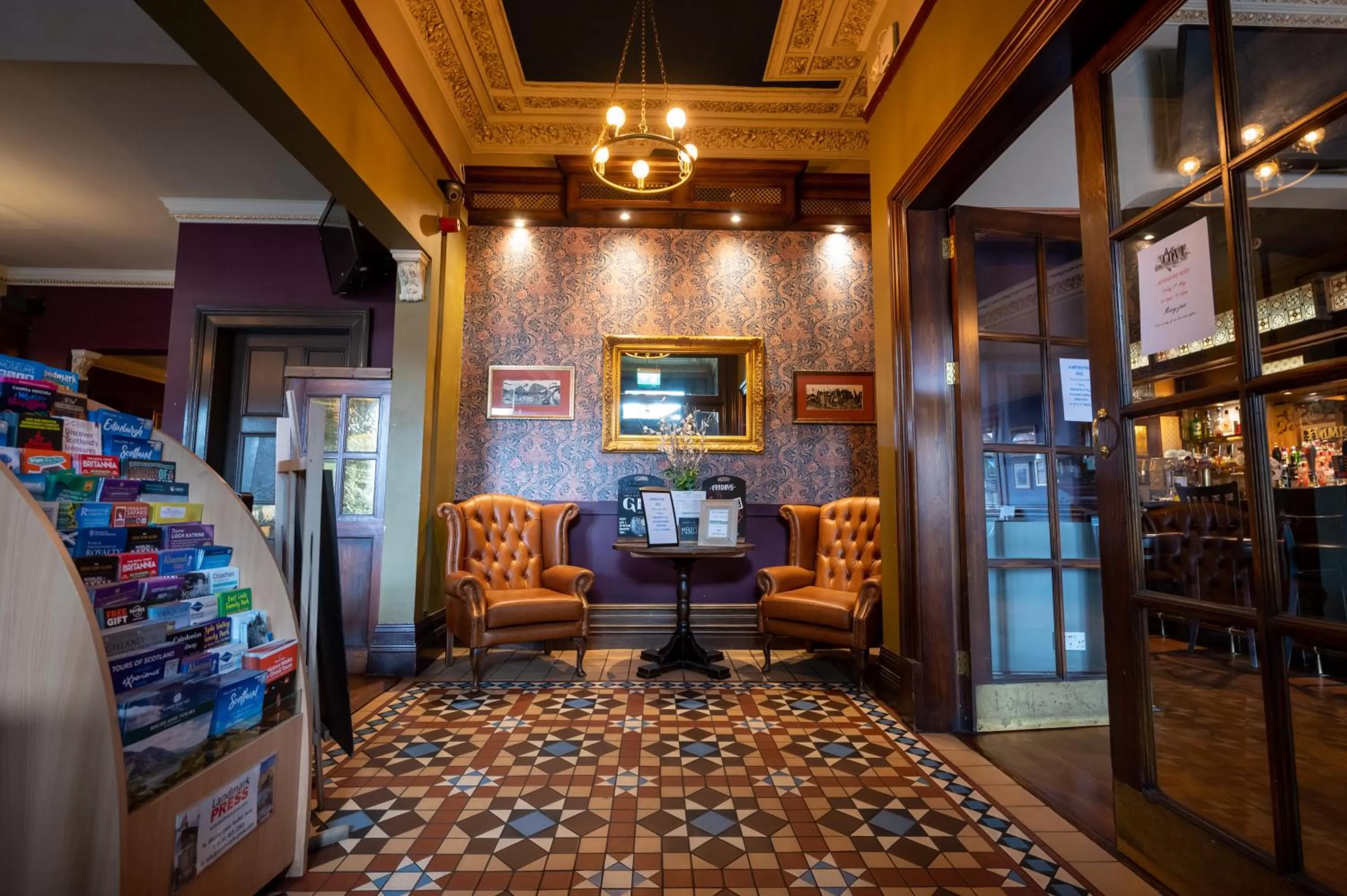 Restaurant/places to eat in Edinburgh Whisky House Hotel
