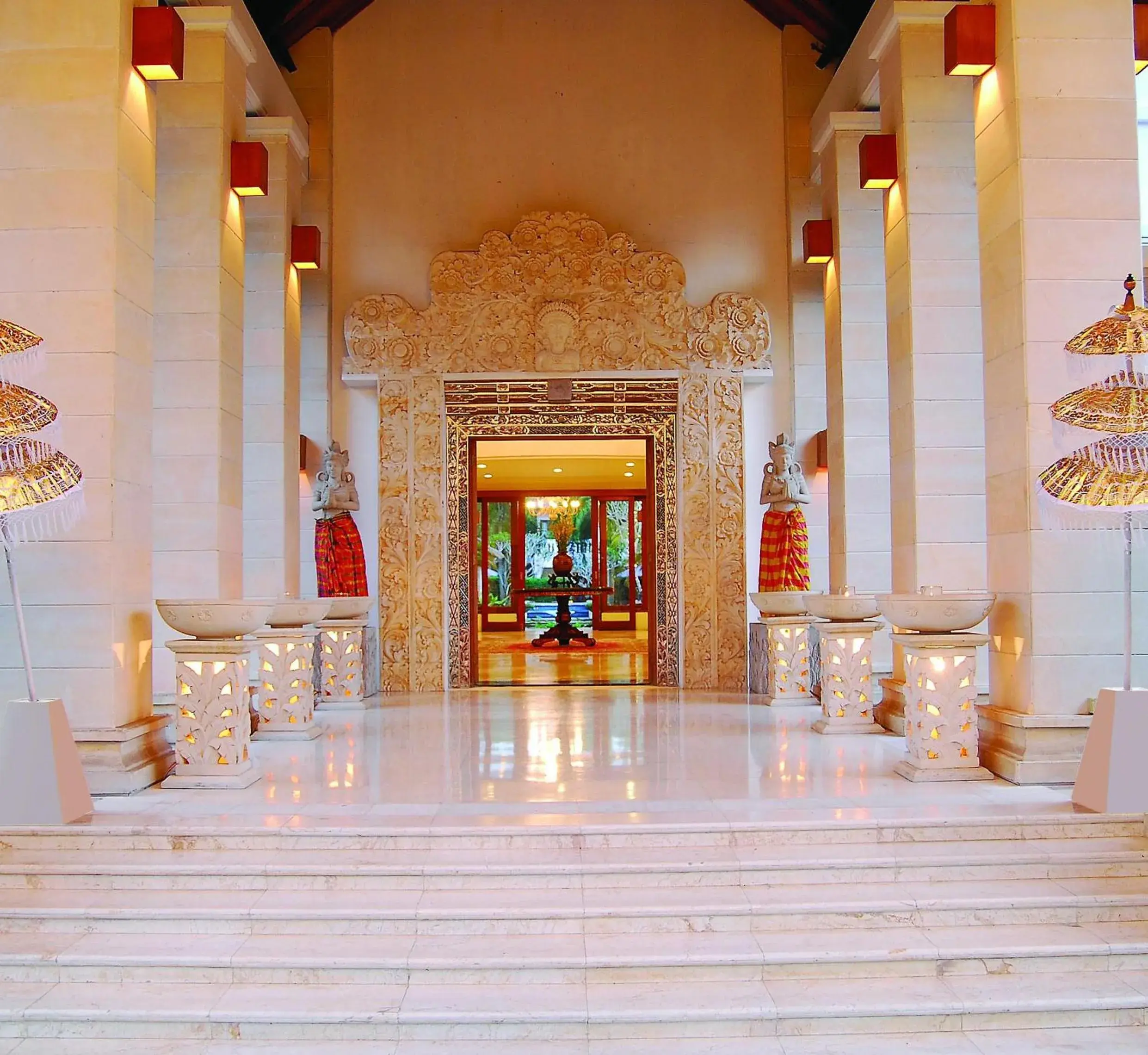 Lobby or reception in The Mansion Resort Hotel & Spa