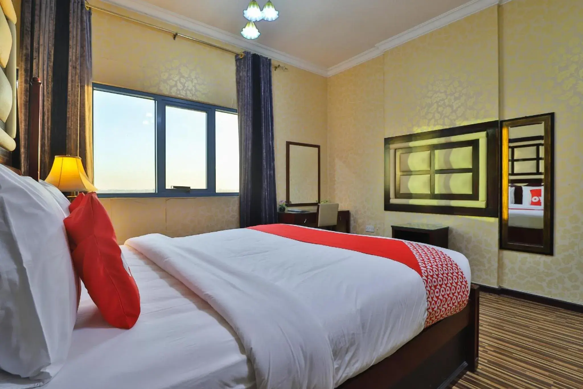 Double Suite with Living Room in Grand PJ Hotel Double Suite with Living Room in Grand PJ Hotel