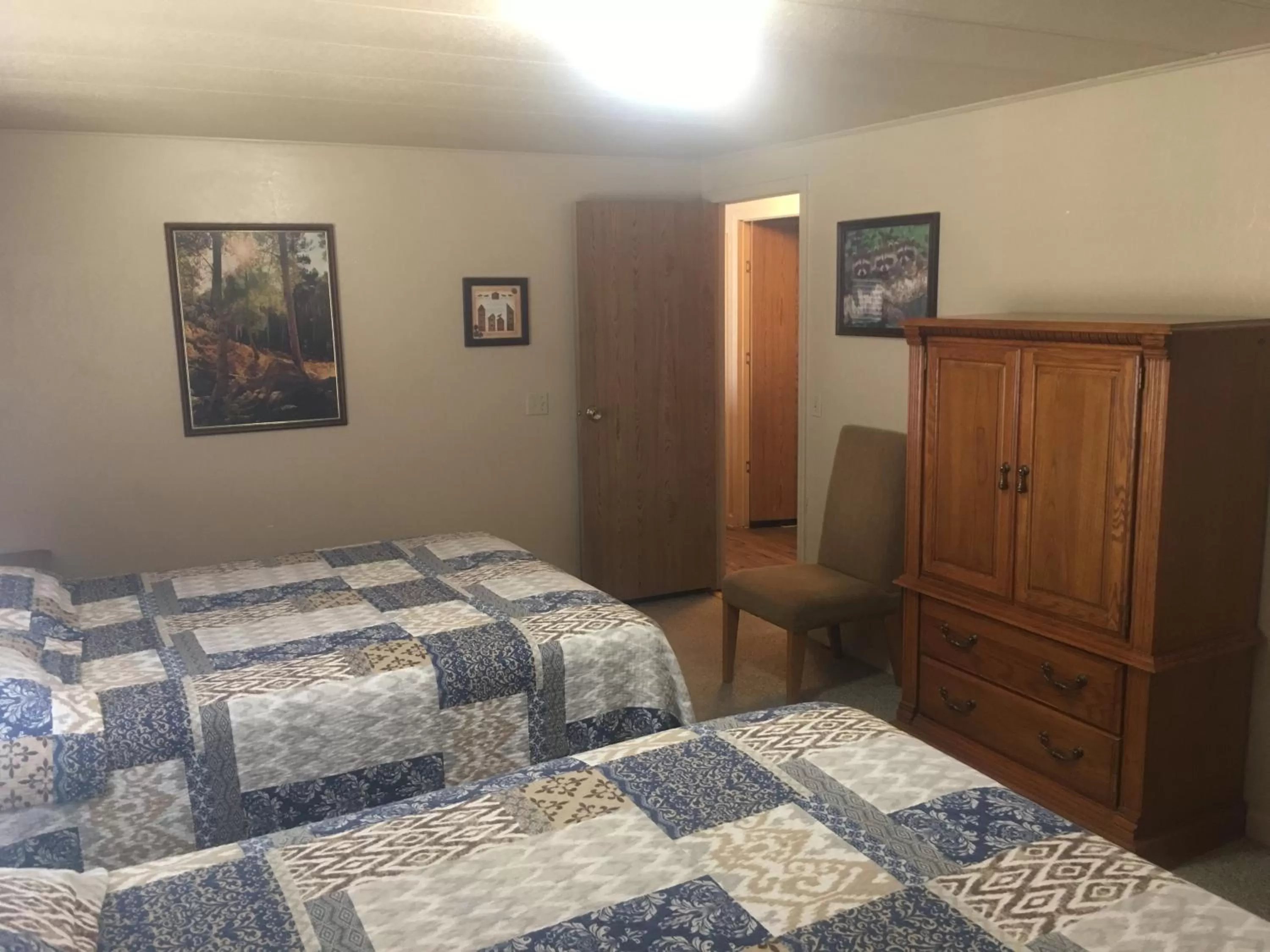 Bed in Rainbows End Fishing Resort