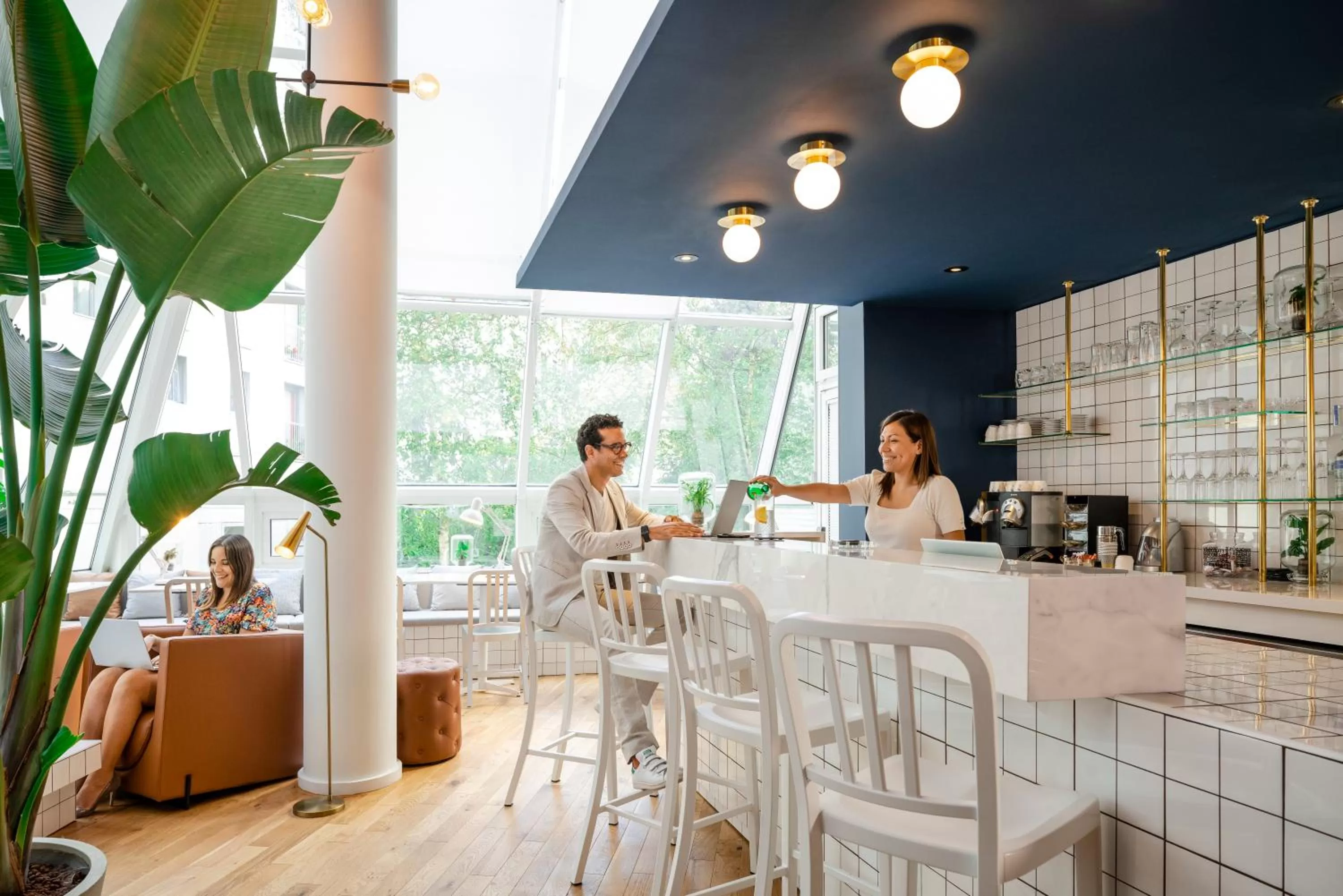 Lobby or reception in Mercure Paris Montparnasse Pasteur