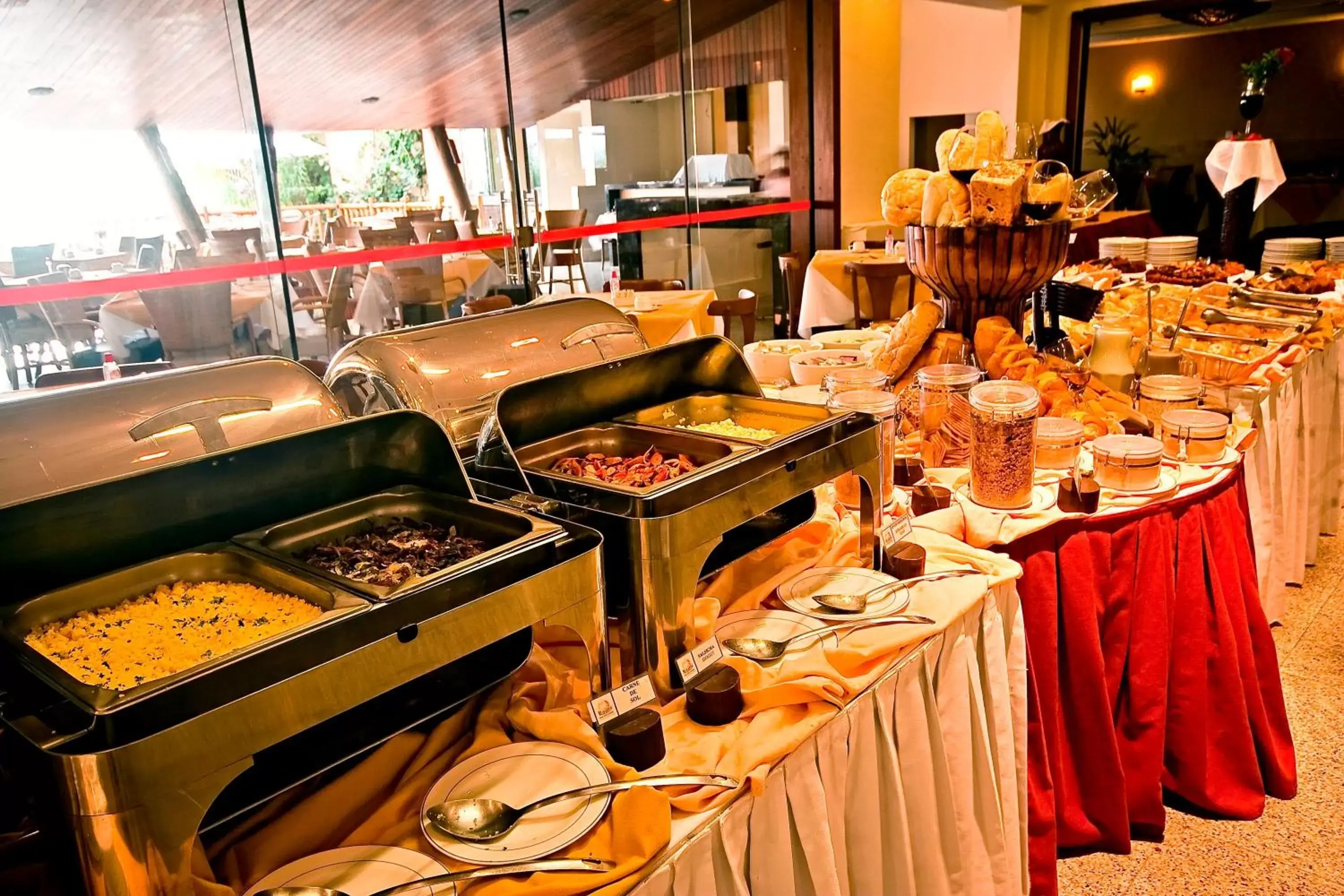 Food and drinks in Rifoles Praia Hotel e Resort Food and drinks in Rifoles Praia Hotel e Resort