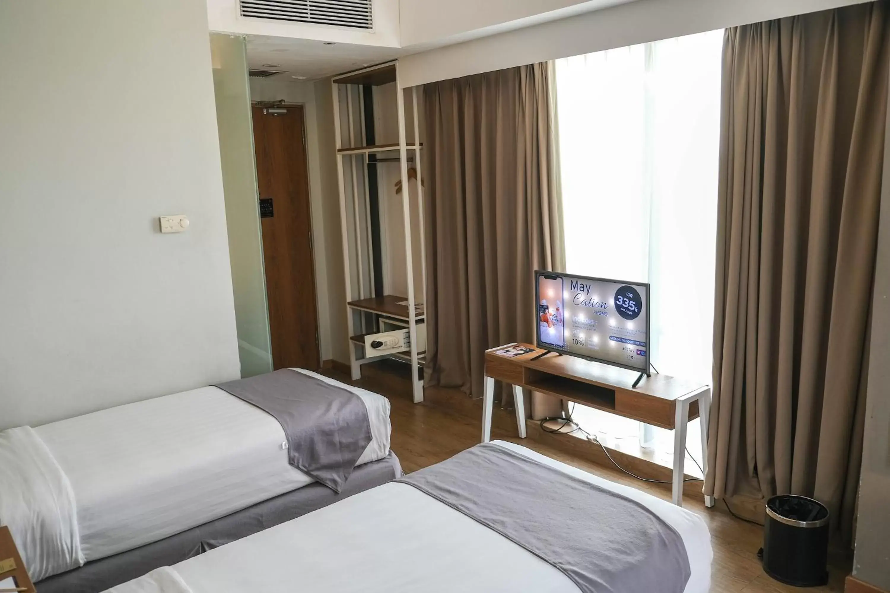 Bed in Allstay Hotel Semarang Simpang Lima