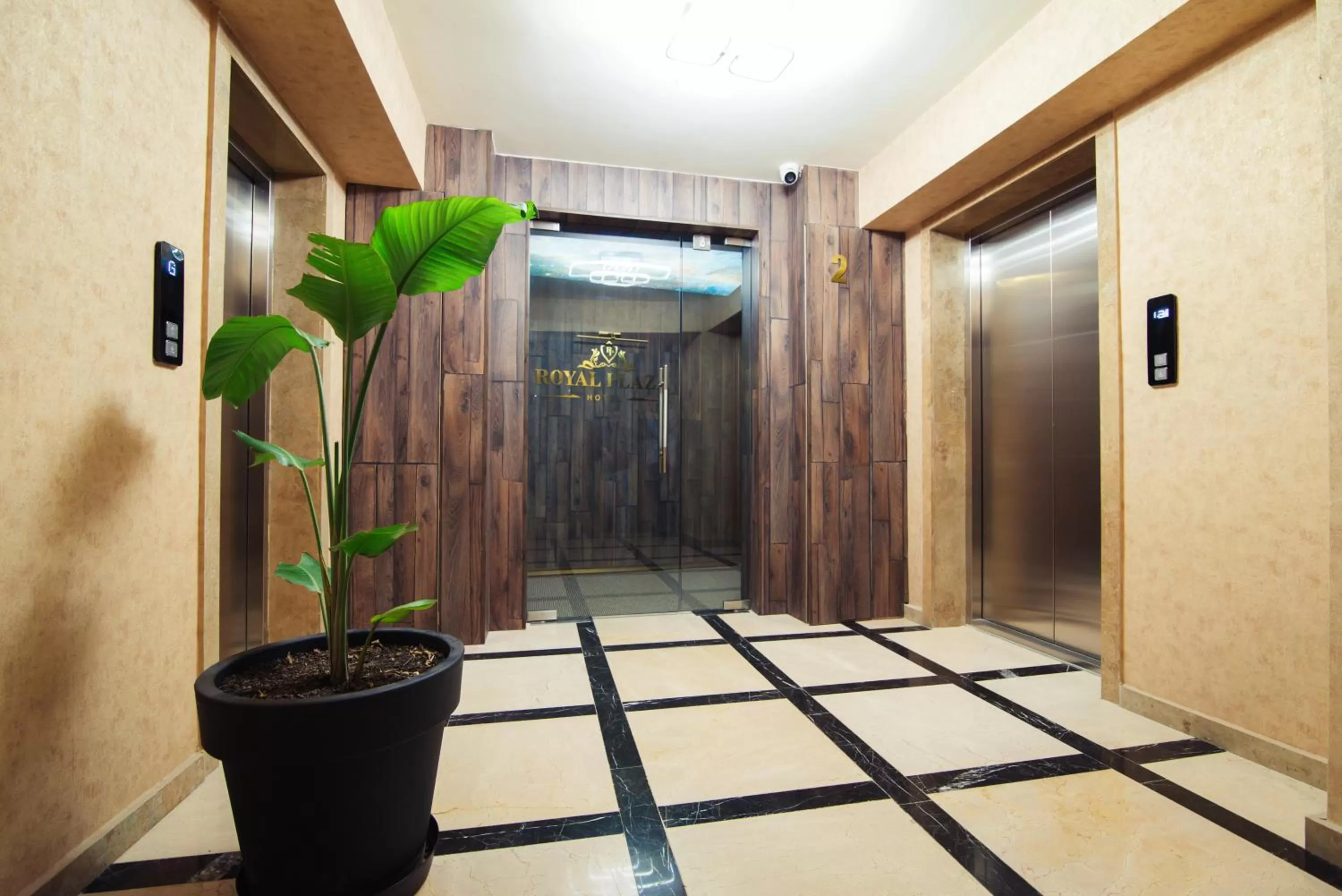 Facade/entrance in Royal Plaza Hotel