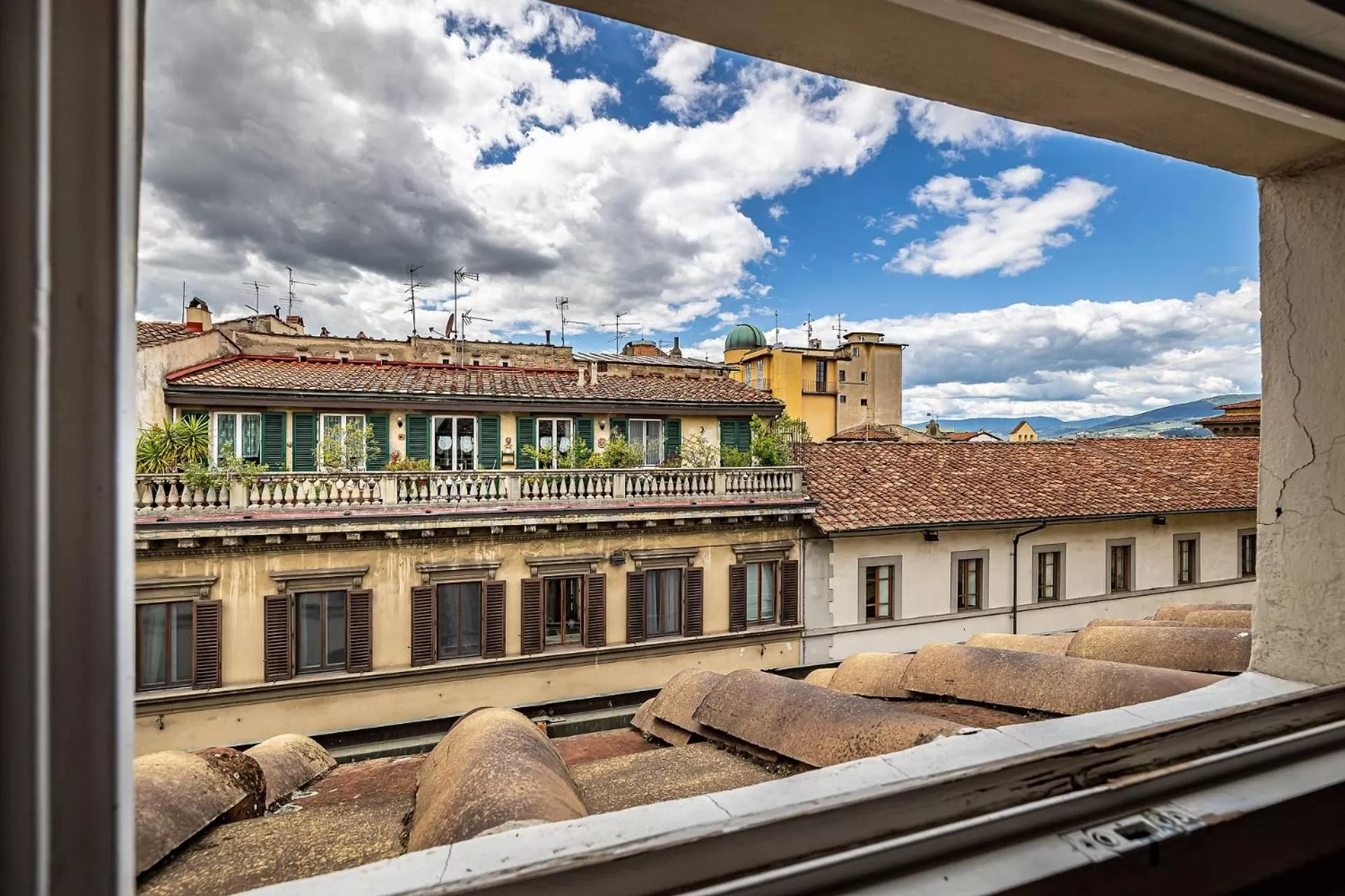 View (from property/room) in Martelli 6 Suite & Apartments