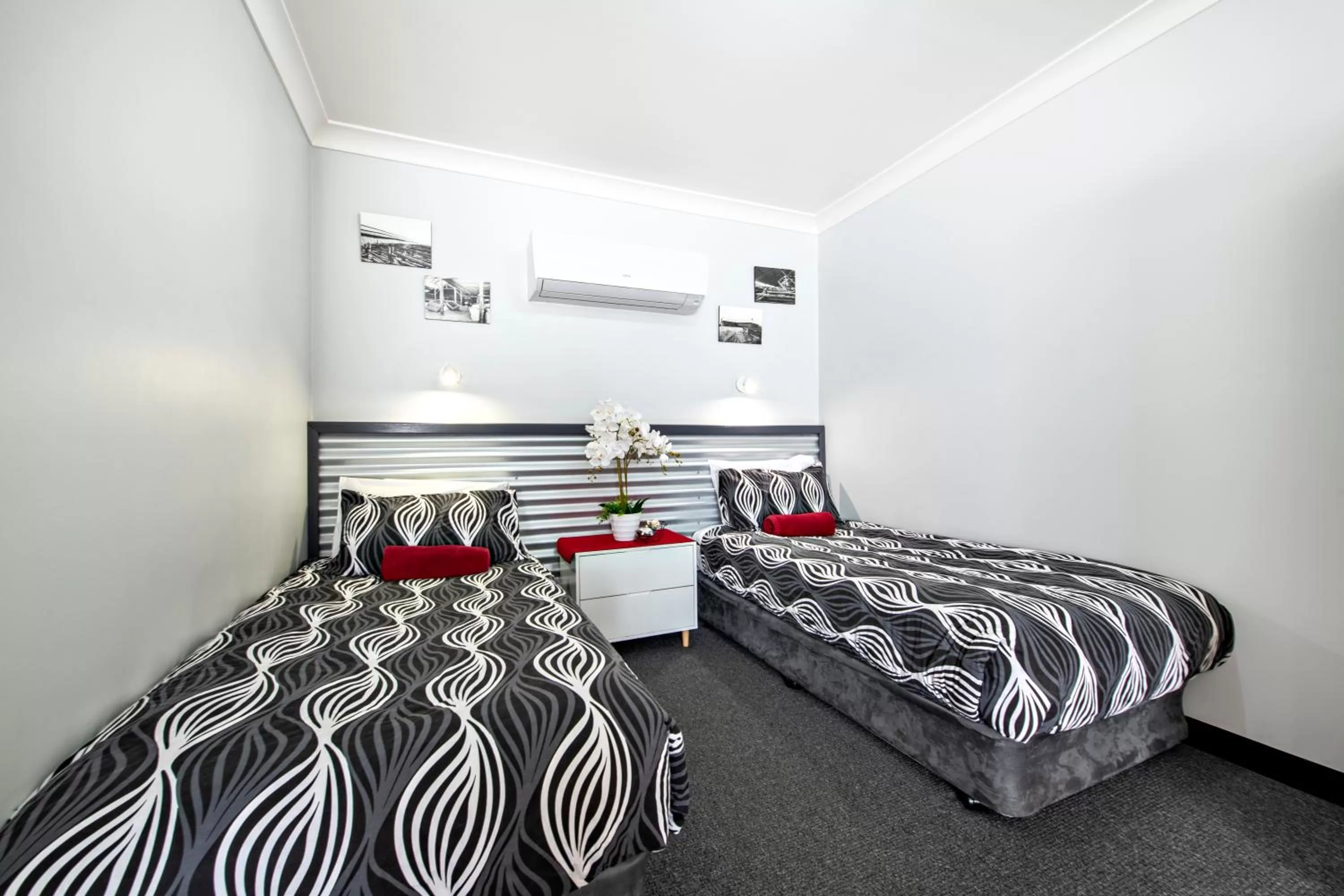 Bed in Shearing Shed Motor Inn