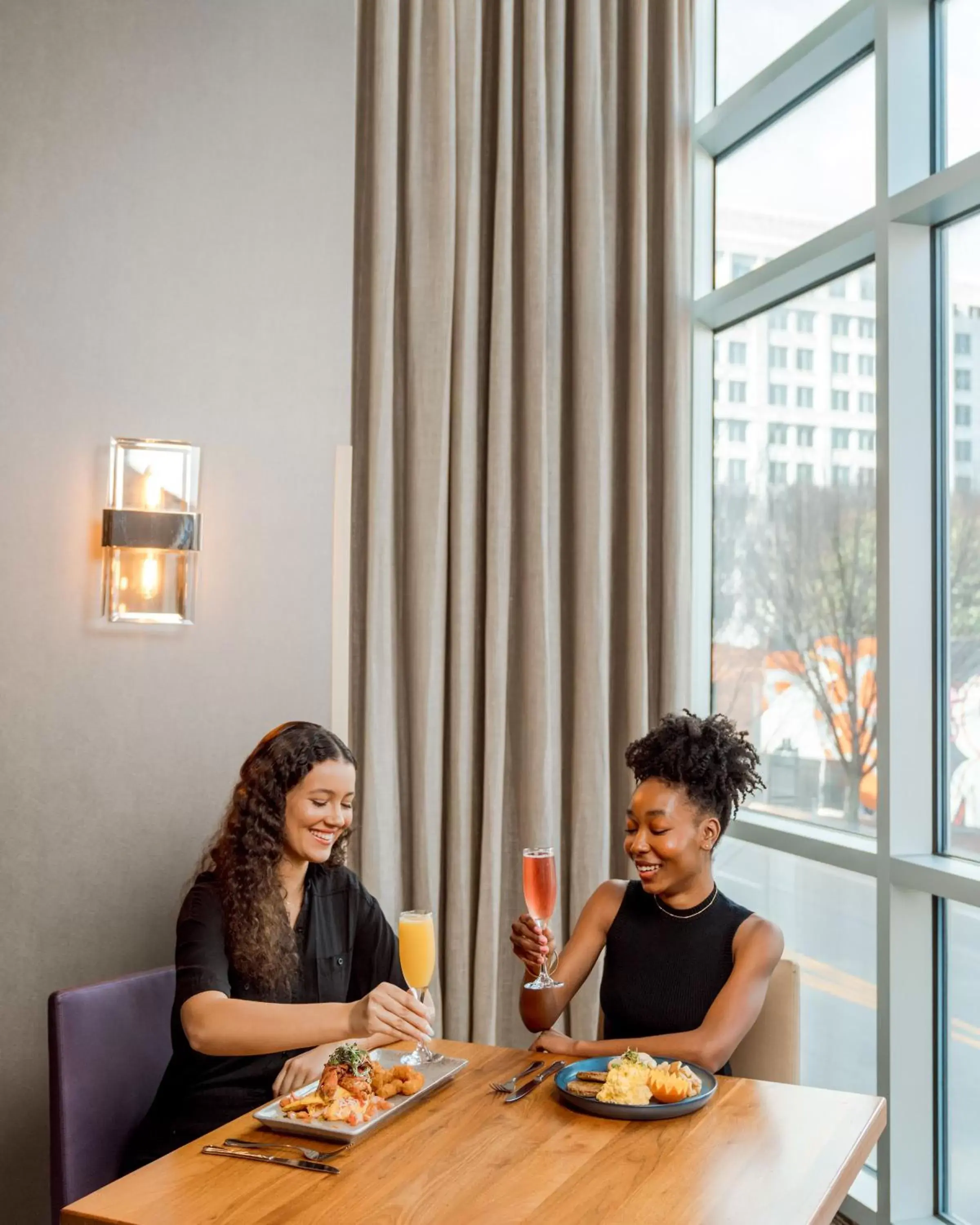 Restaurant/places to eat in Hyatt Centric Midtown Atlanta