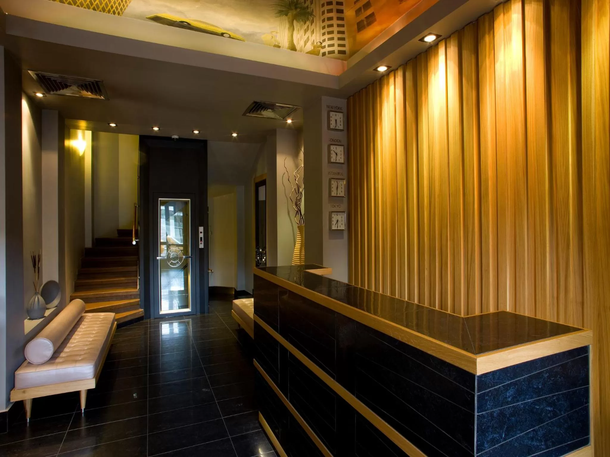 Lobby or reception in Taxim Suites Residences Istanbul