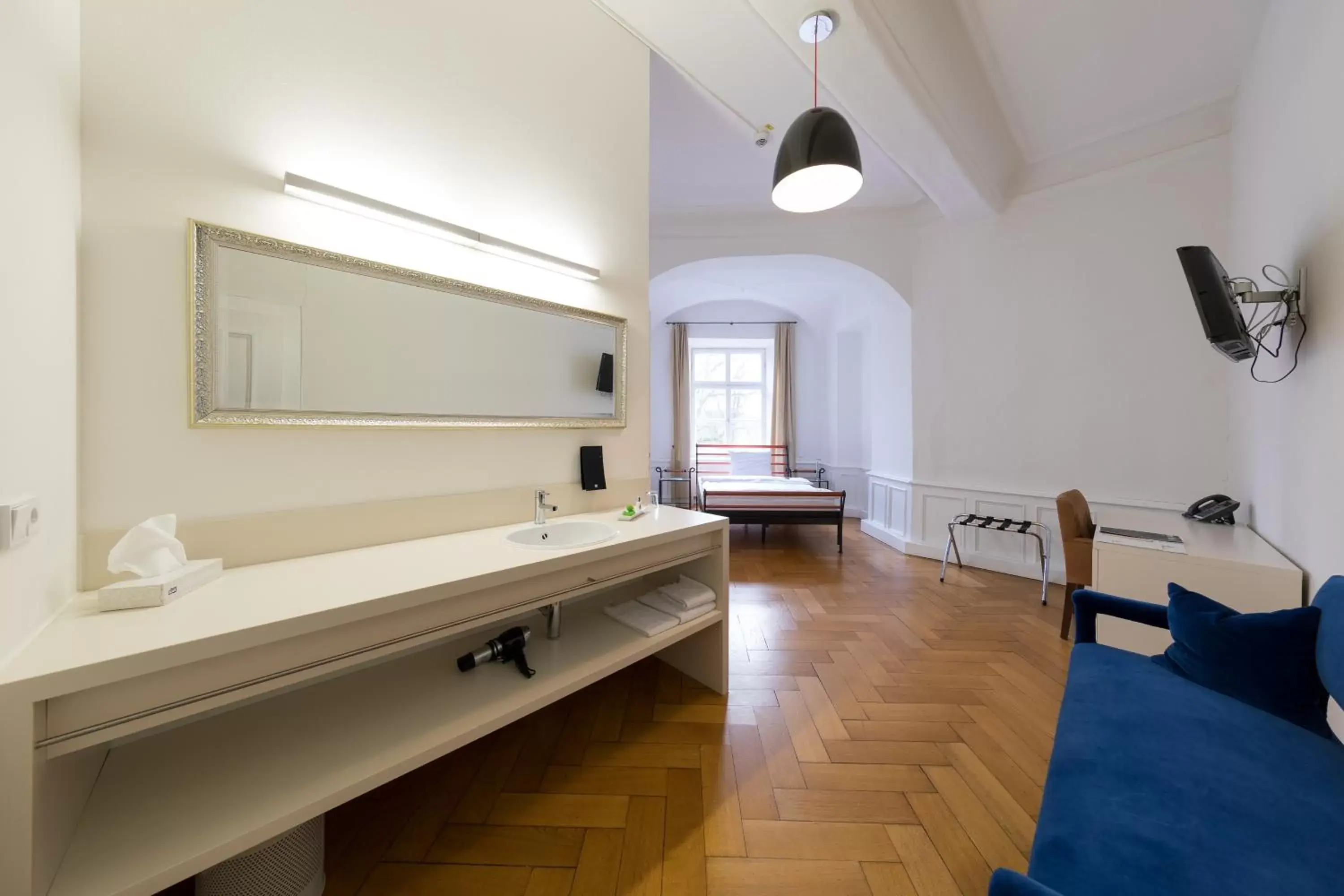 Photo of the whole room, Bathroom in Schlossparkhotel Mariakirchen