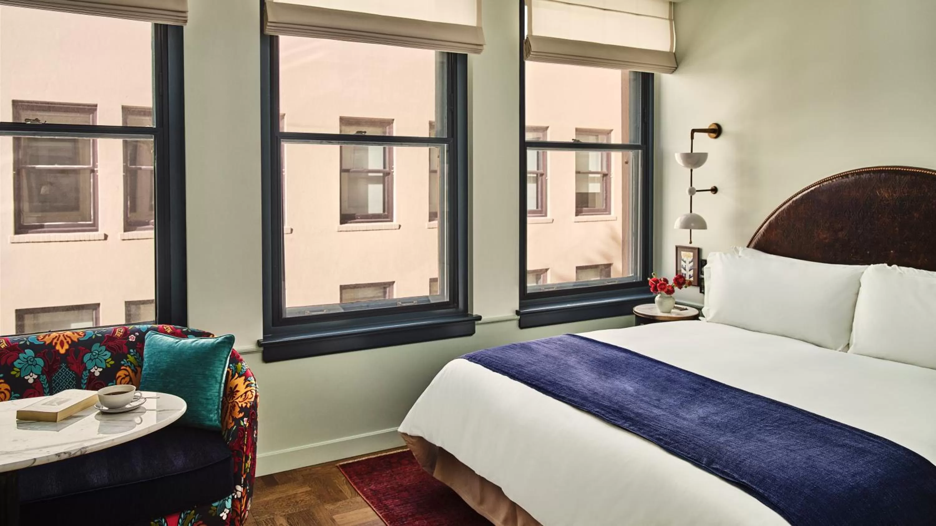  Courtyard View Study in Hotel Per La, Autograph Collection