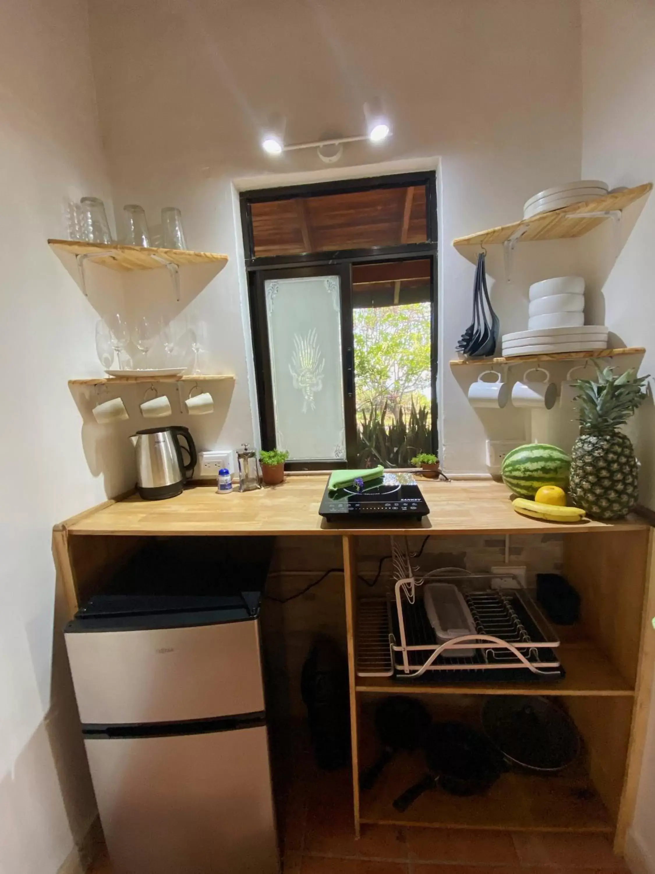 Kitchen/Kitchenette in El Mirador Glamping & Apartments & Woodhouse & Swimingpool