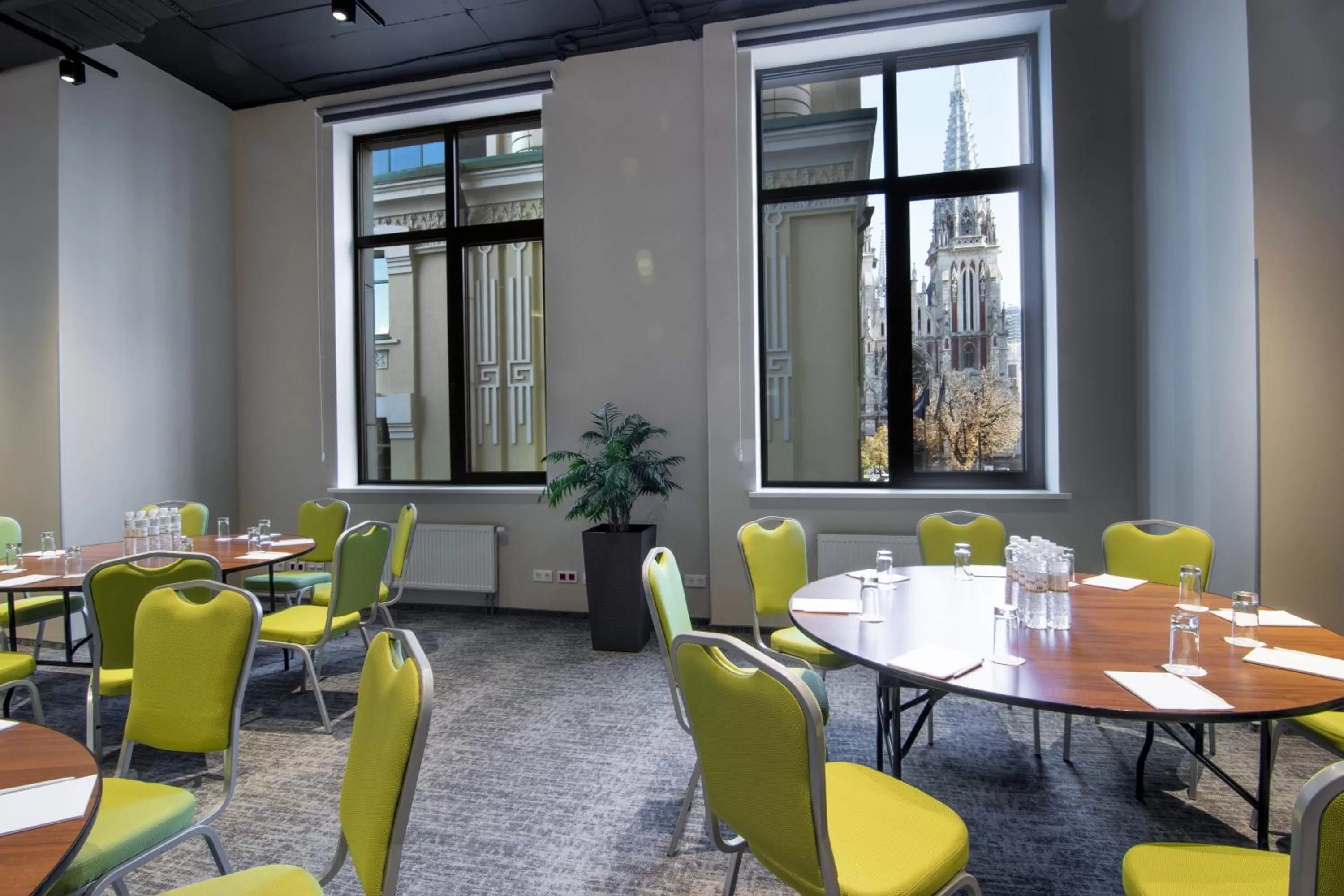 Meeting/conference room in Holiday Inn - Kyiv by IHG