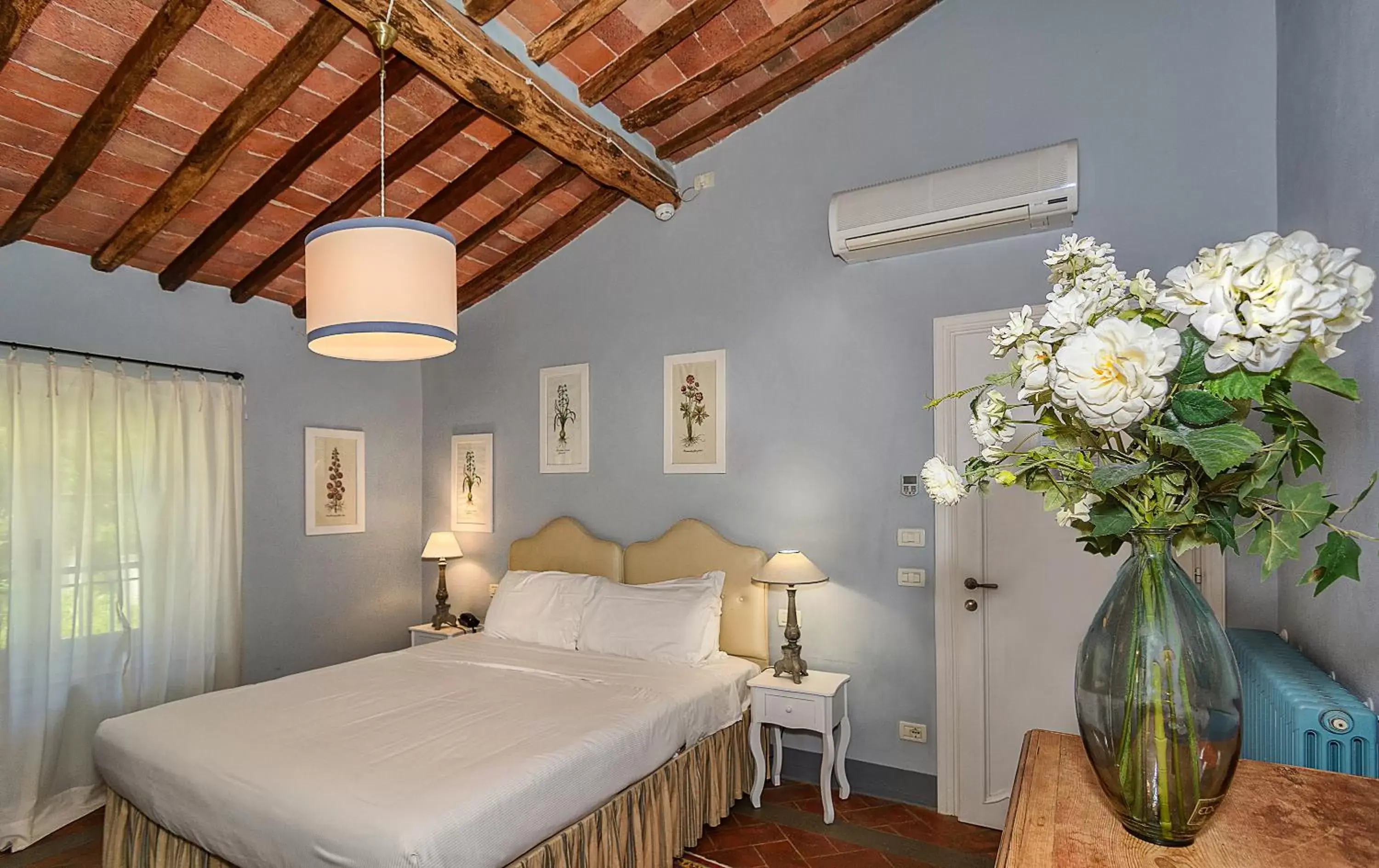 Bedroom, Bed in Hotel Albergo Villa Marta