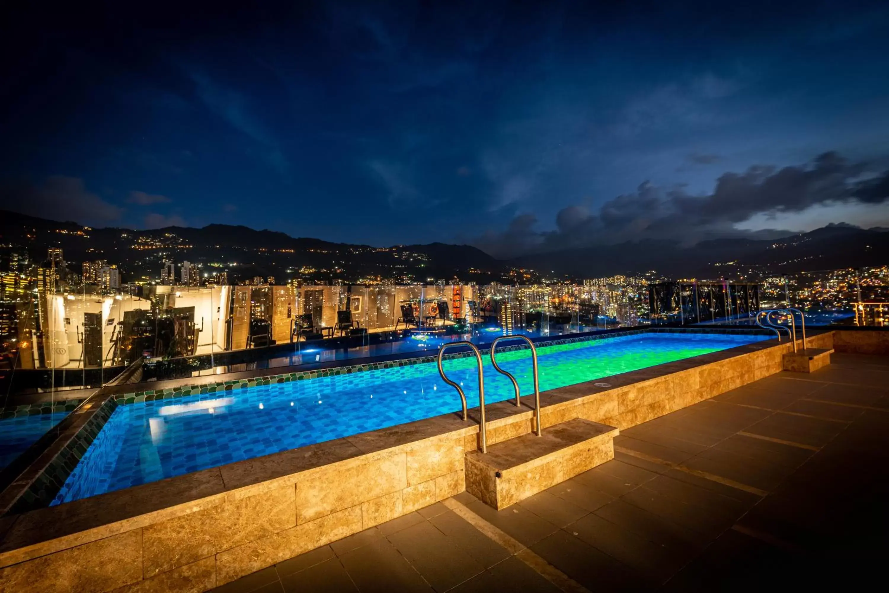 Pool view, Swimming Pool in Hotel York Luxury Suites Medellin by Preferred