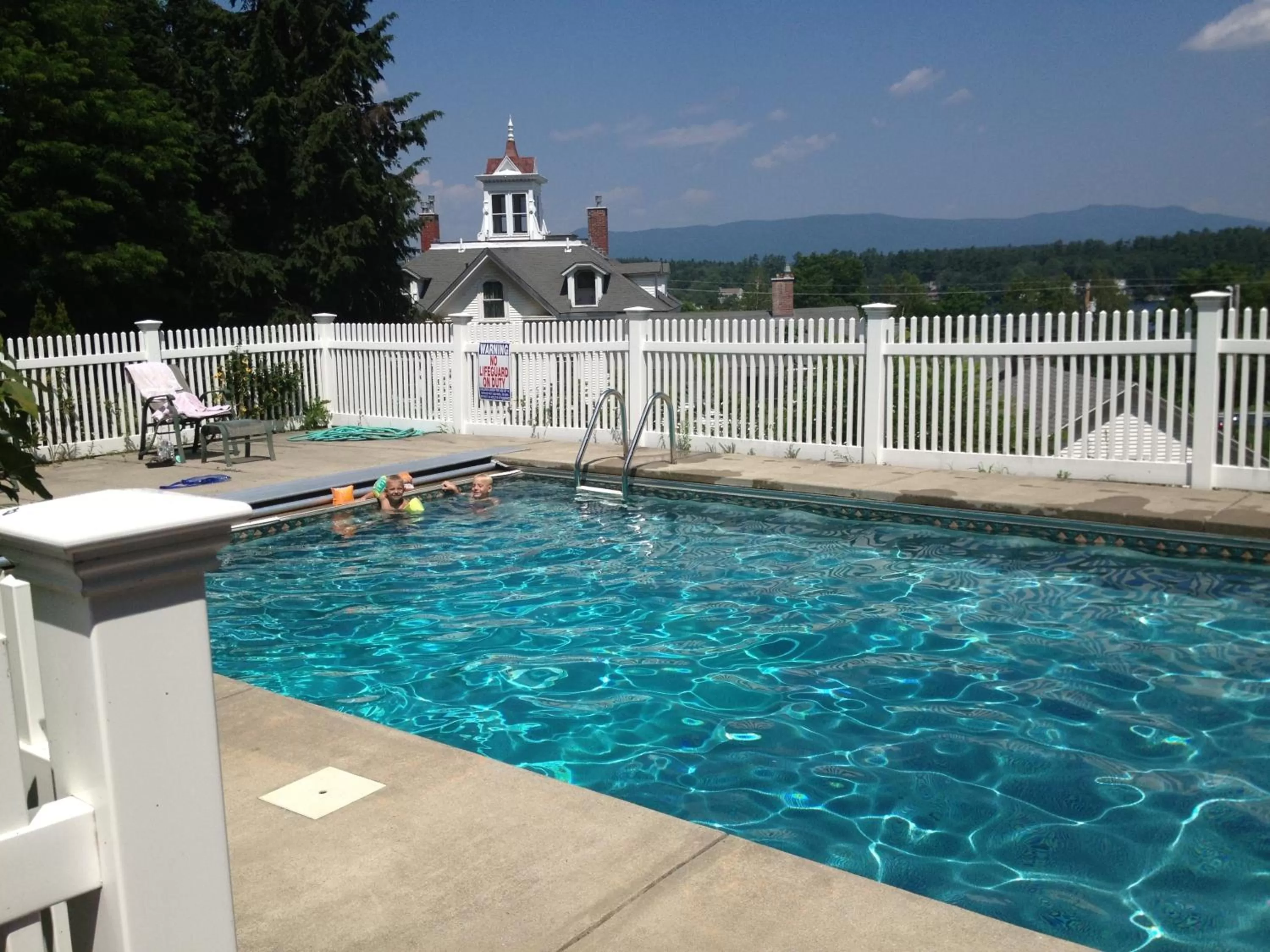 Swimming pool in Center Harbor Sutton House B & B