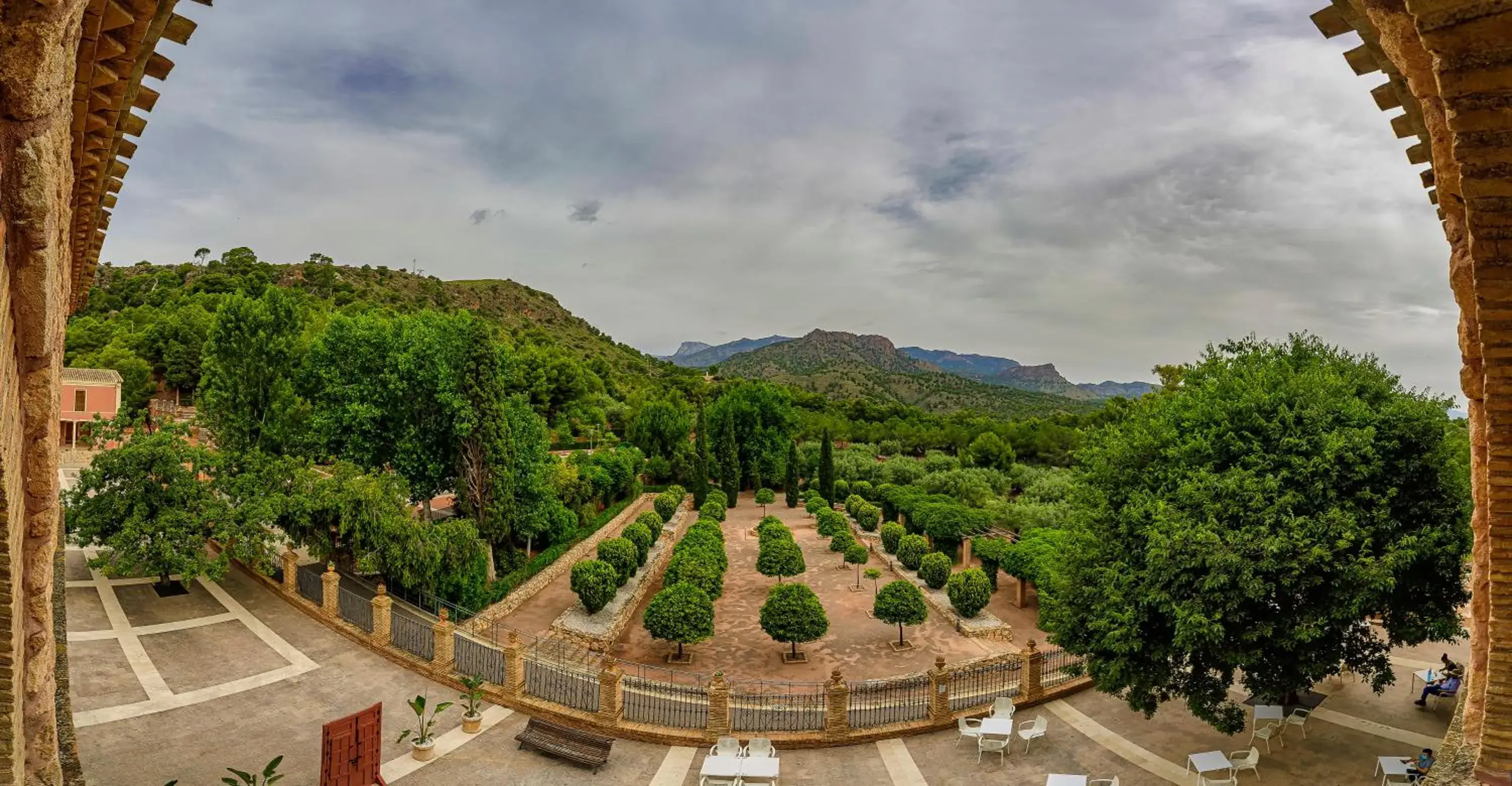 Garden view in Jardines de La Santa