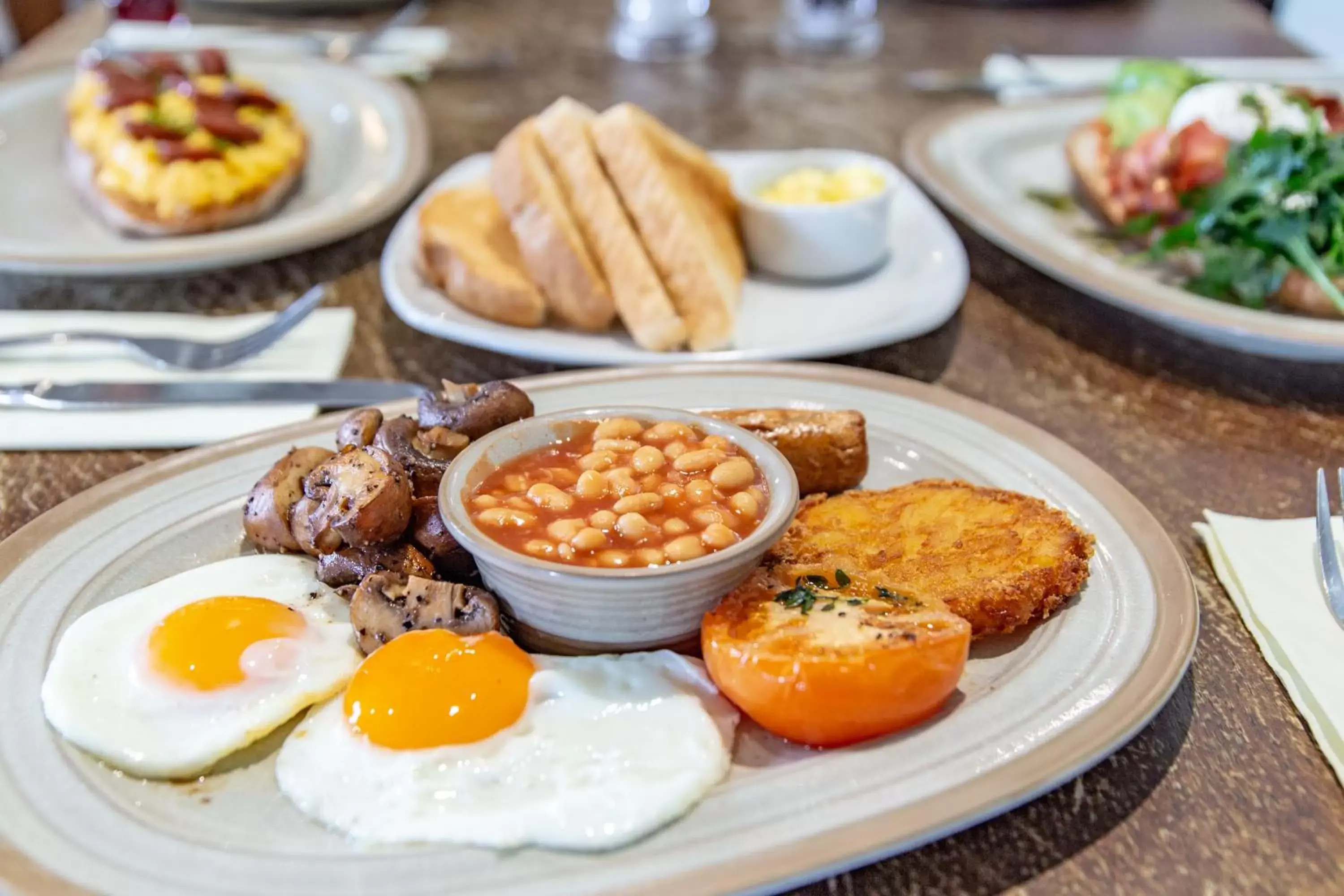 English/Irish breakfast, Food in The George Hotel & Brasserie, Cranbrook