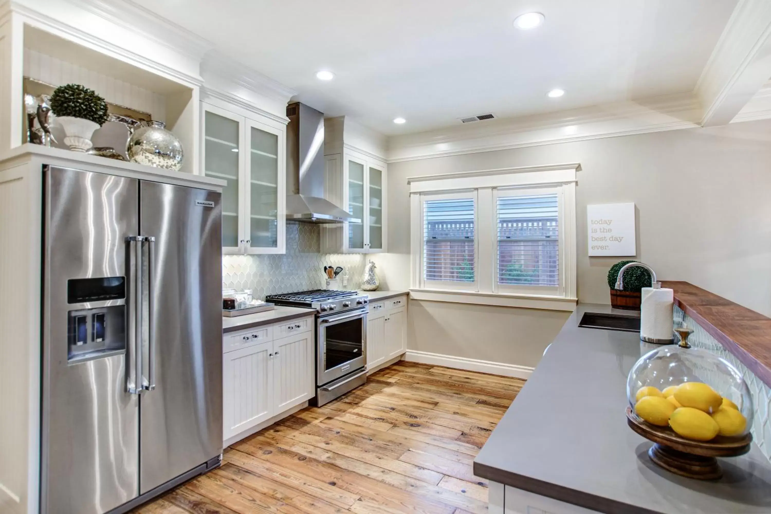 Kitchen or kitchenette, Kitchen/Kitchenette in Sonoma Bungalows