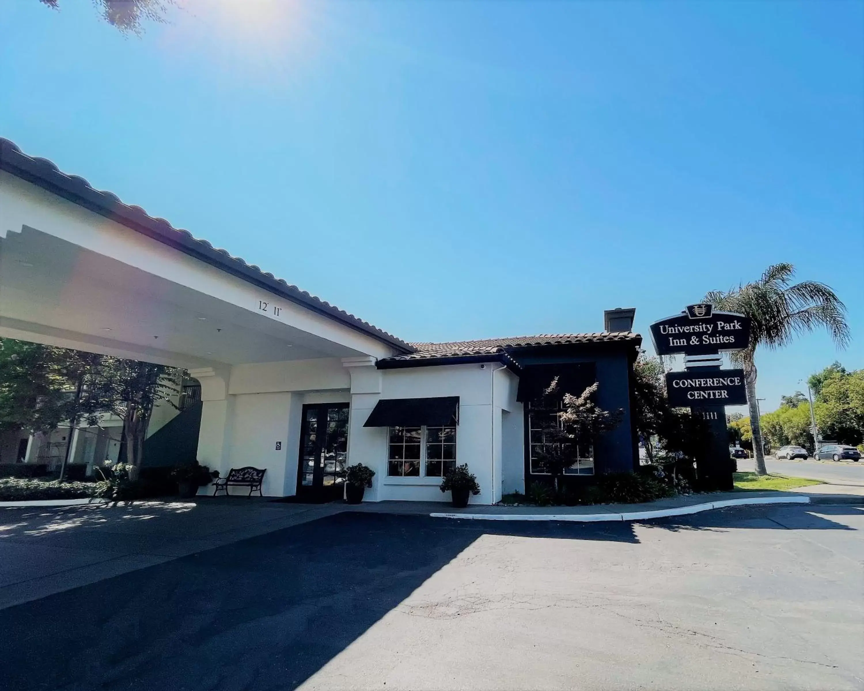 Lobby or reception, Property Building in University Park Inn & Suites