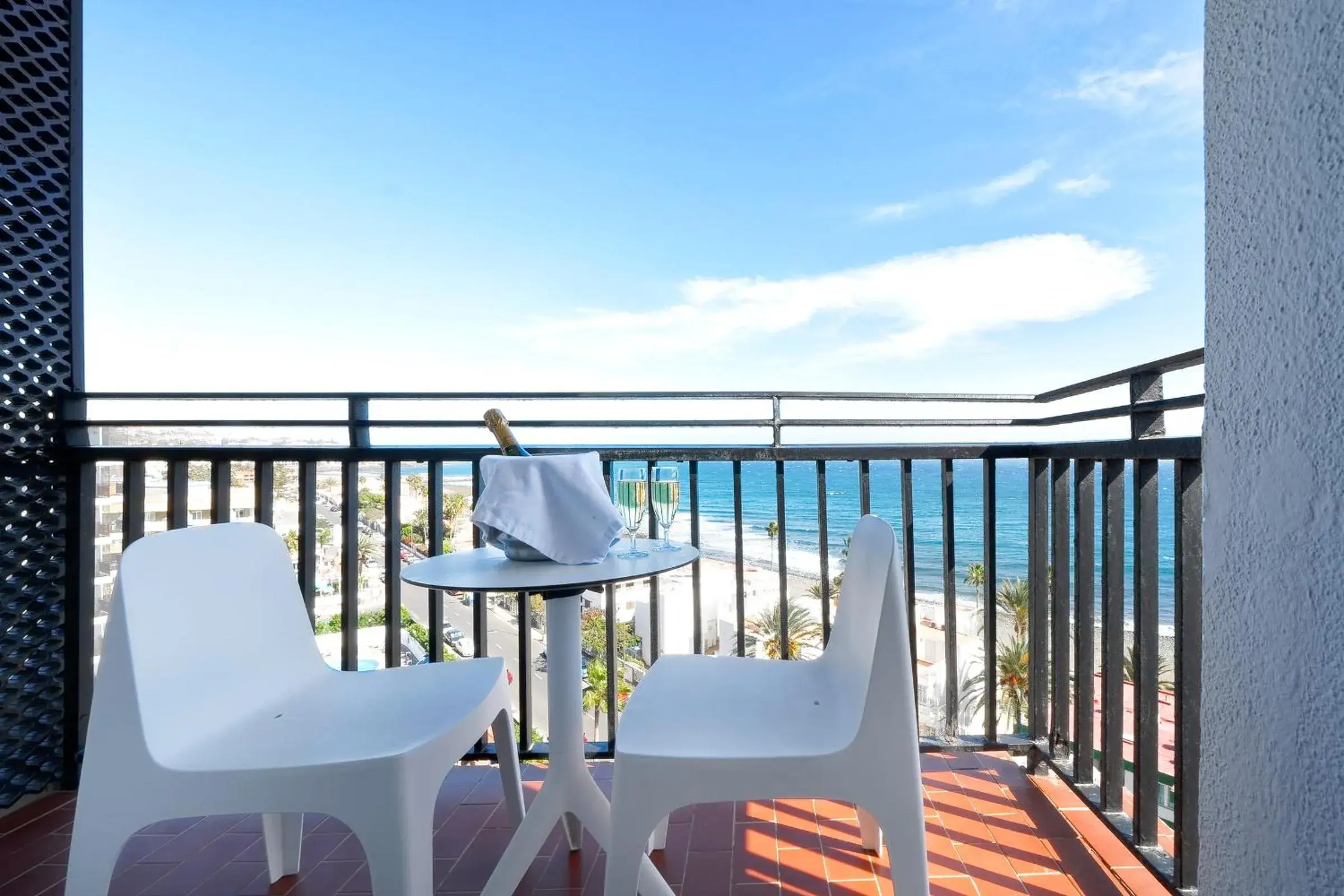 Balcony/Terrace in Relaxia Beverly Park