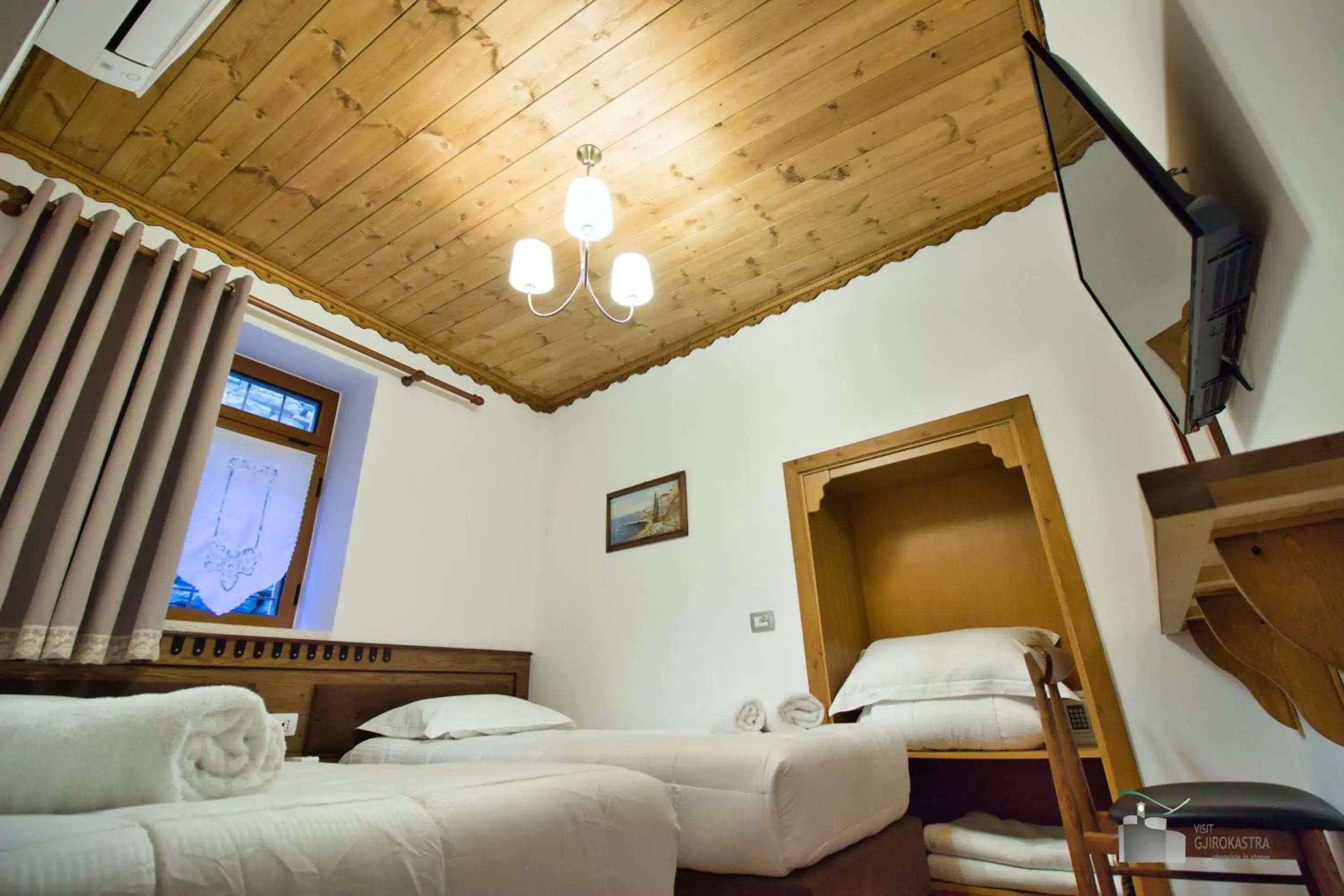 Budget Double or Twin Room in Boutique Hotel Praga Budget Double or Twin Room in Boutique Hotel Praga
