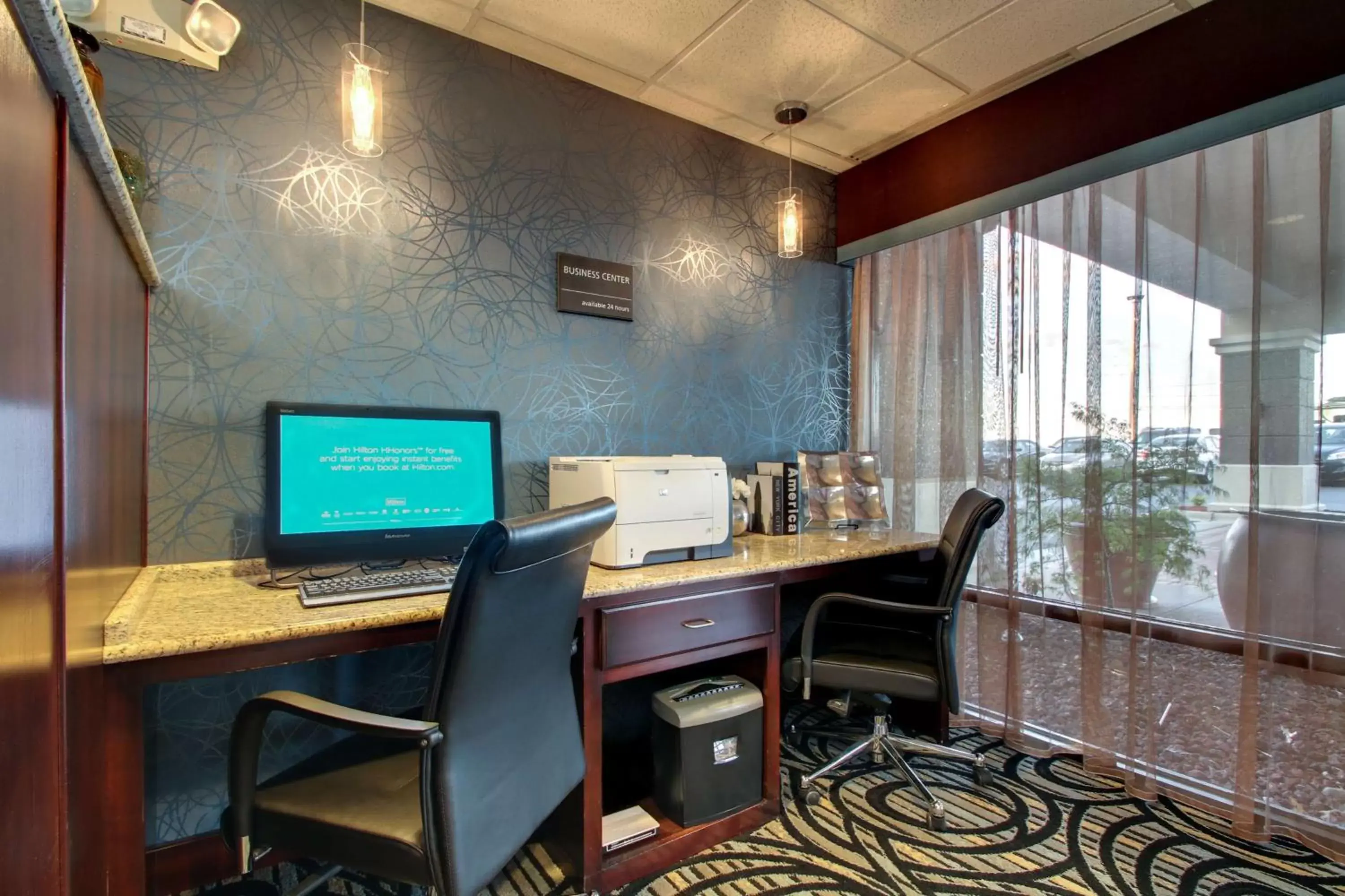 Business facilities, Business Area/Conference Room in Hampton Inn Rolla