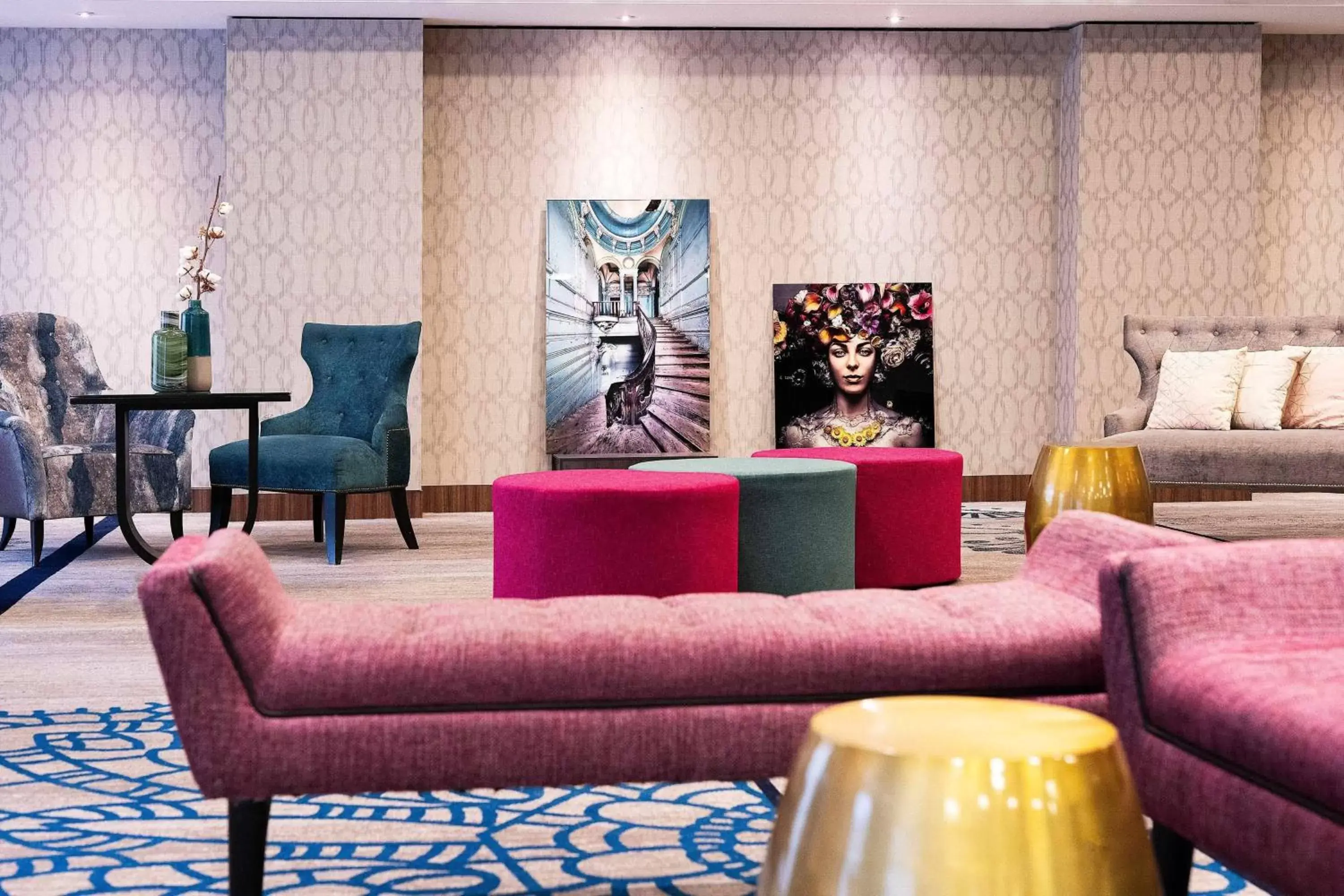 Meeting/conference room, Seating Area in Renaissance Paris La Defense Hotel