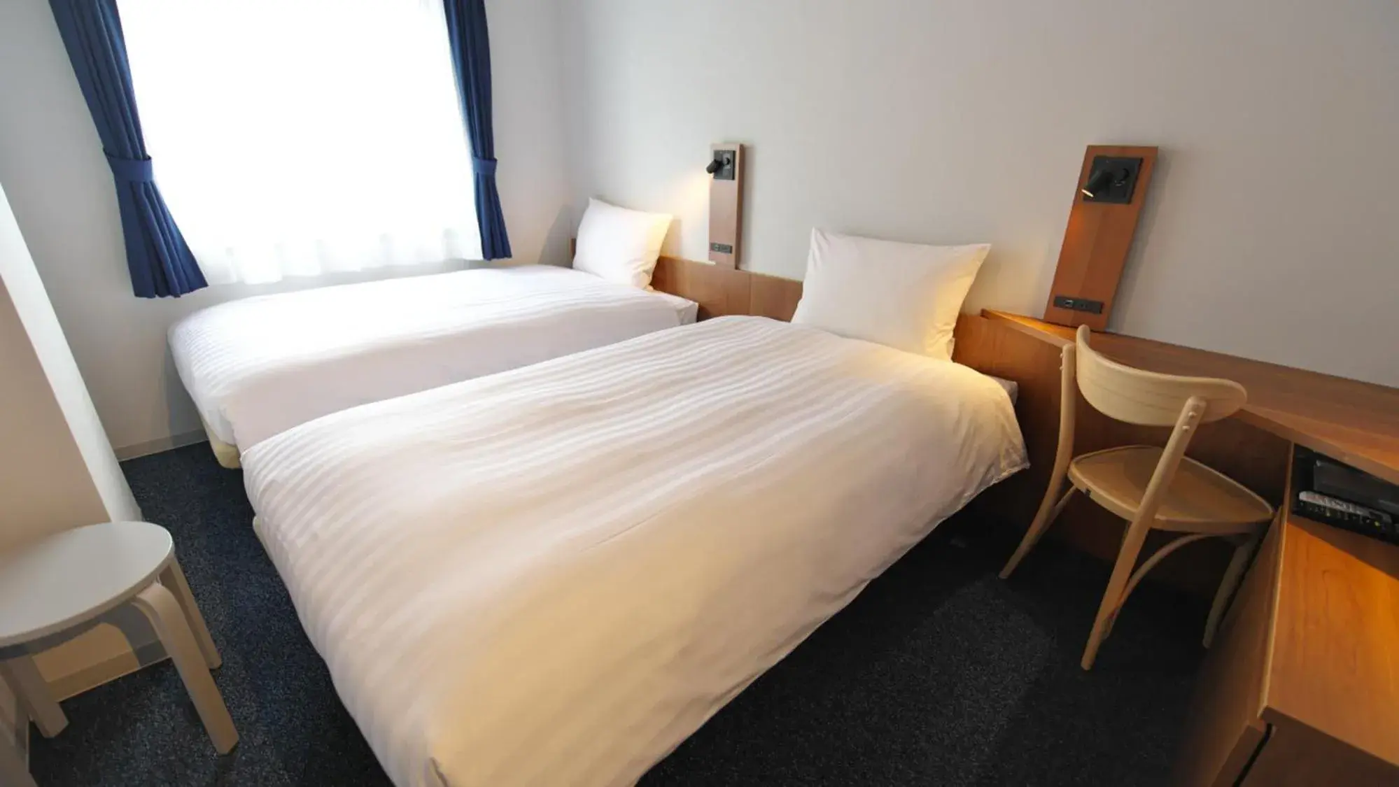 Bedroom, Bed in Toyoko Inn Tokyo Haneda Airport No.2
