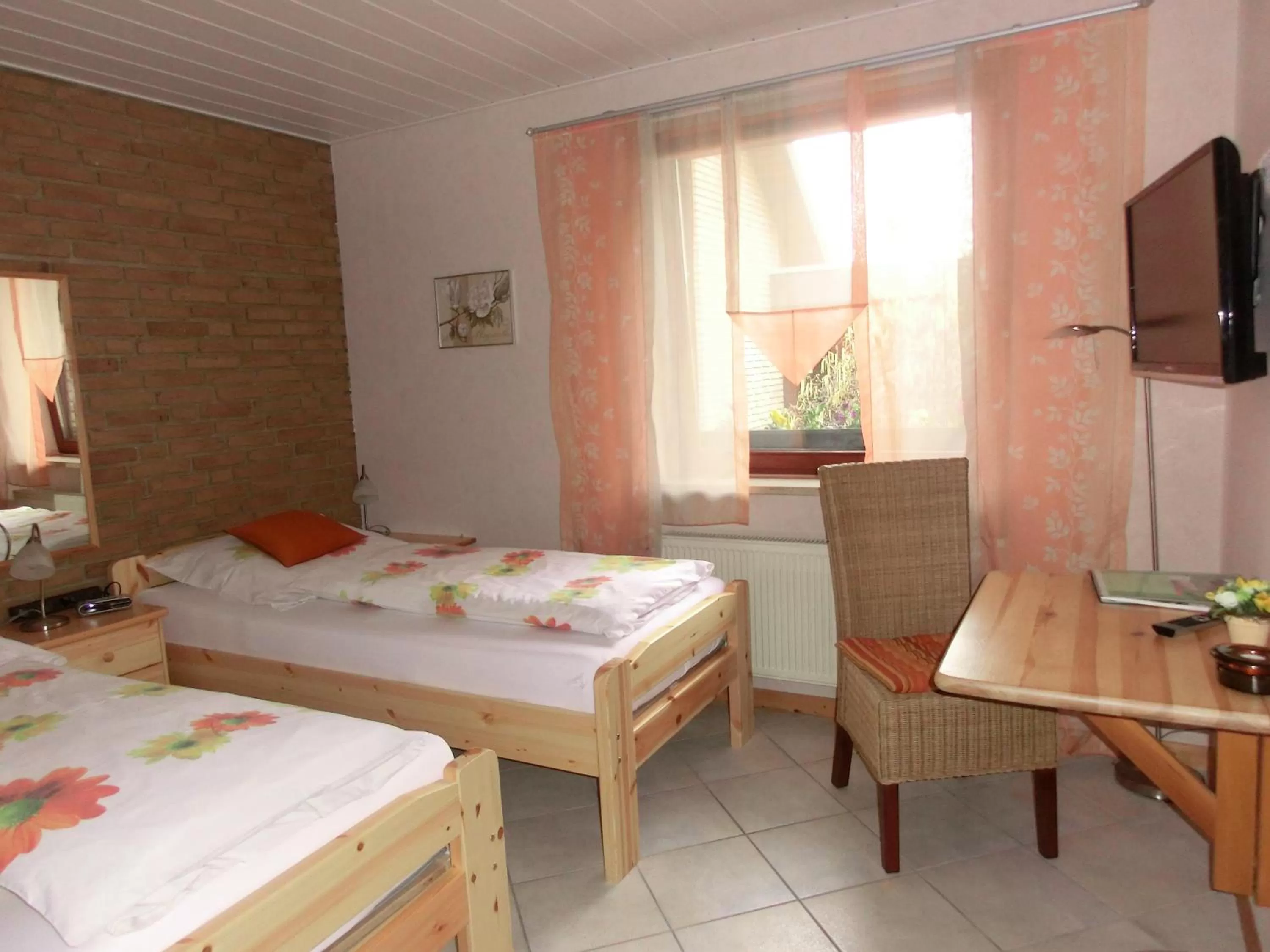 Bedroom, Bed in Ullas Gästehaus