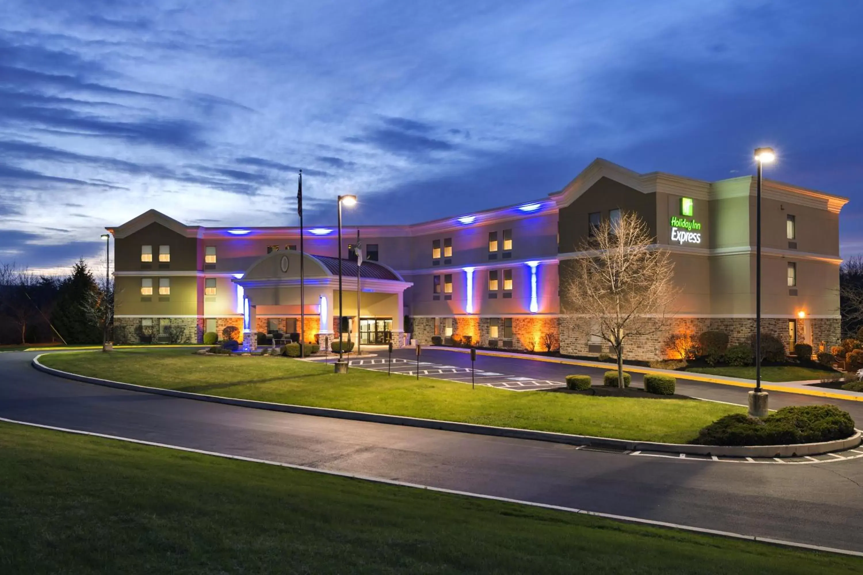 Property Building in Holiday Inn Express Harrisburg NE, an IHG Hotel