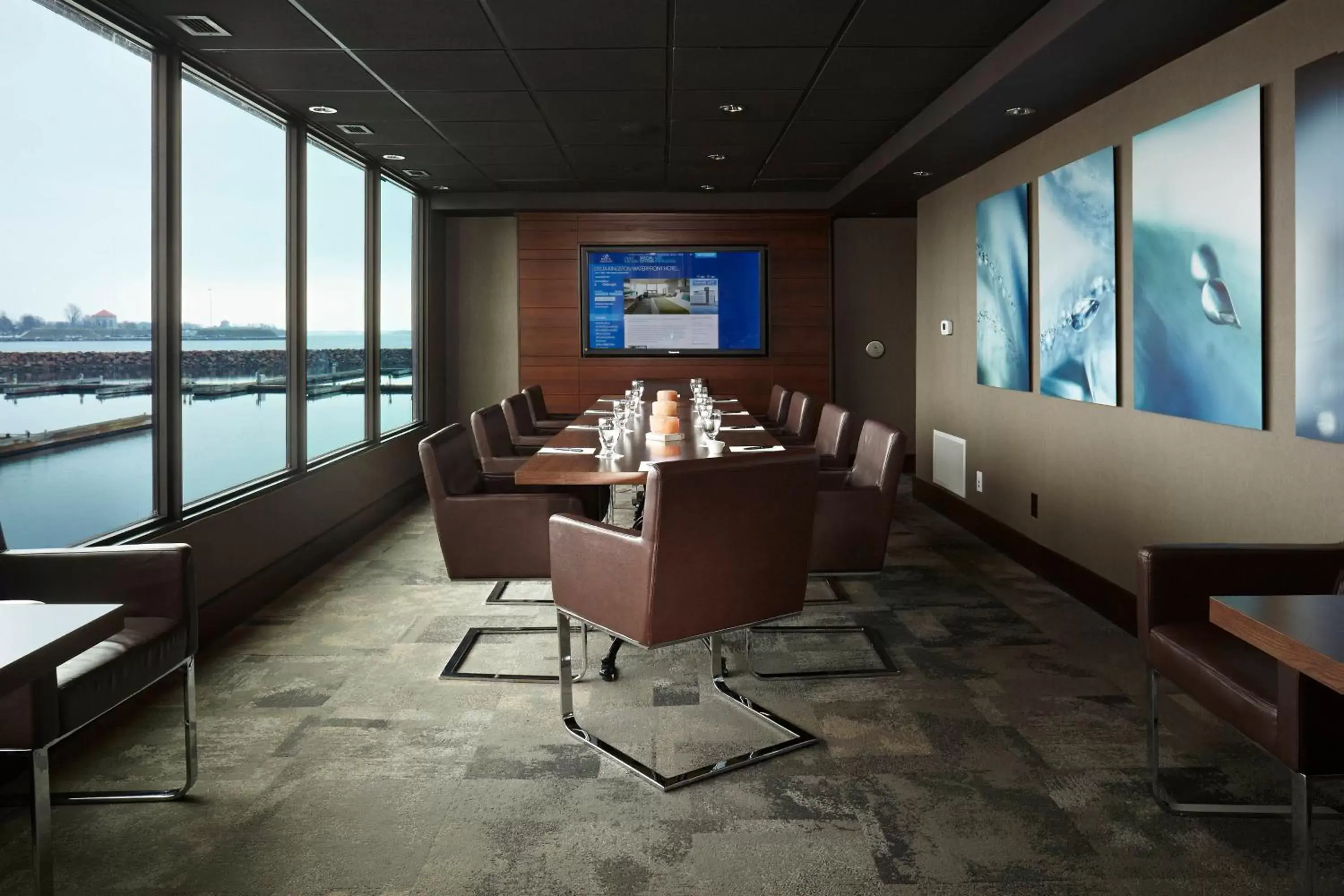 Meeting/conference room in Delta Hotels by Marriott Kingston Waterfront