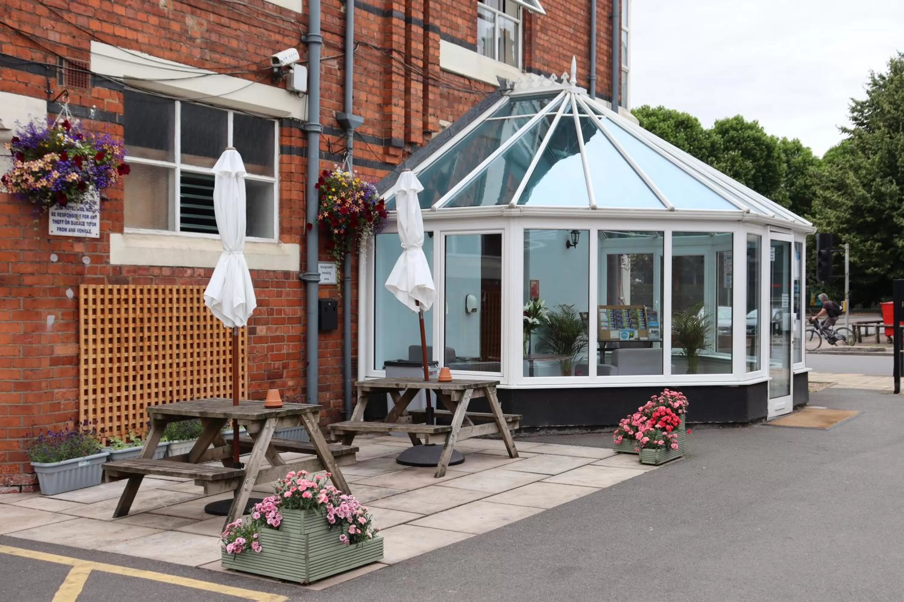 Property building in Plough Hotel