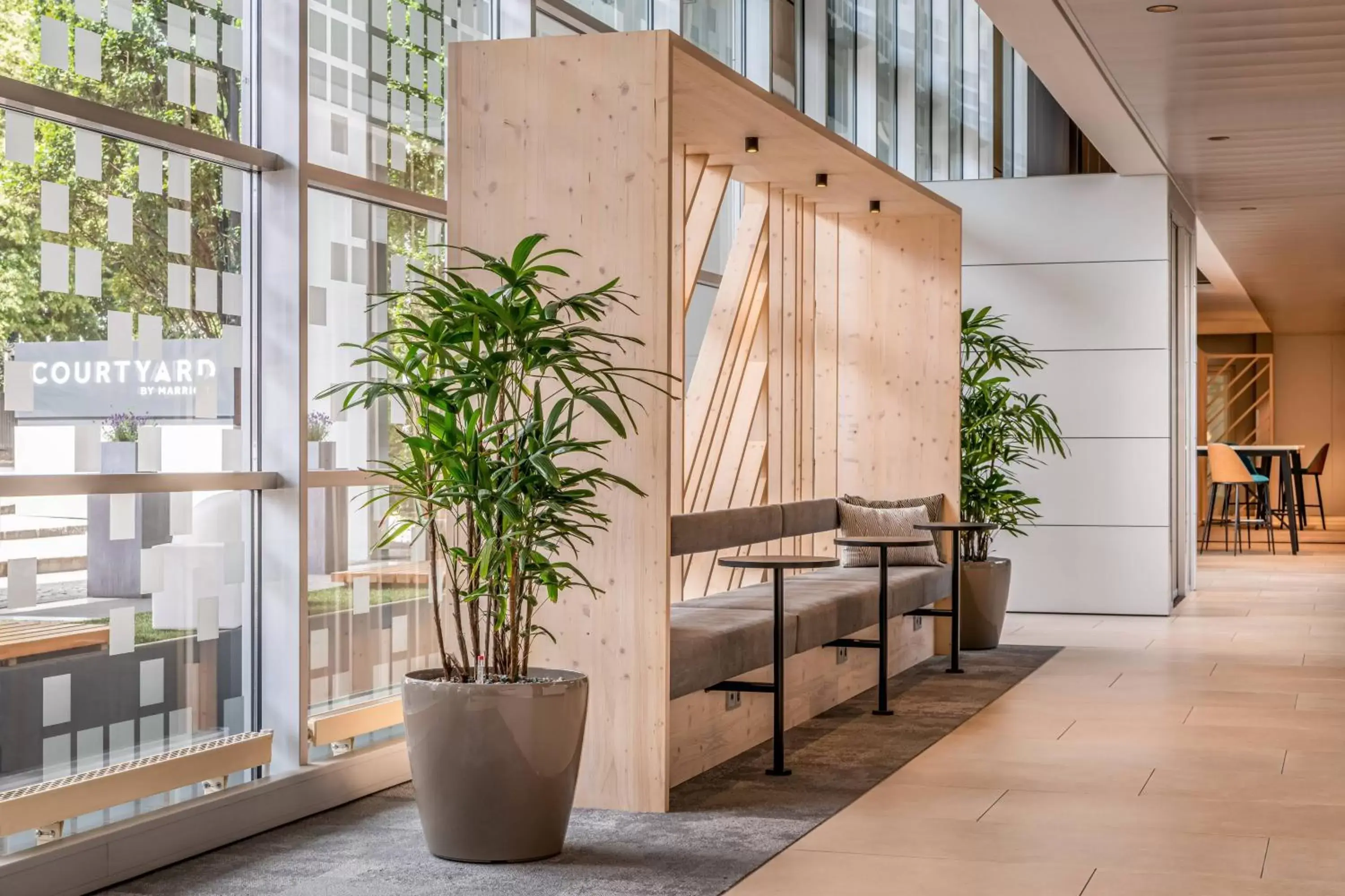 Lobby or reception in Courtyard by Marriott Linz