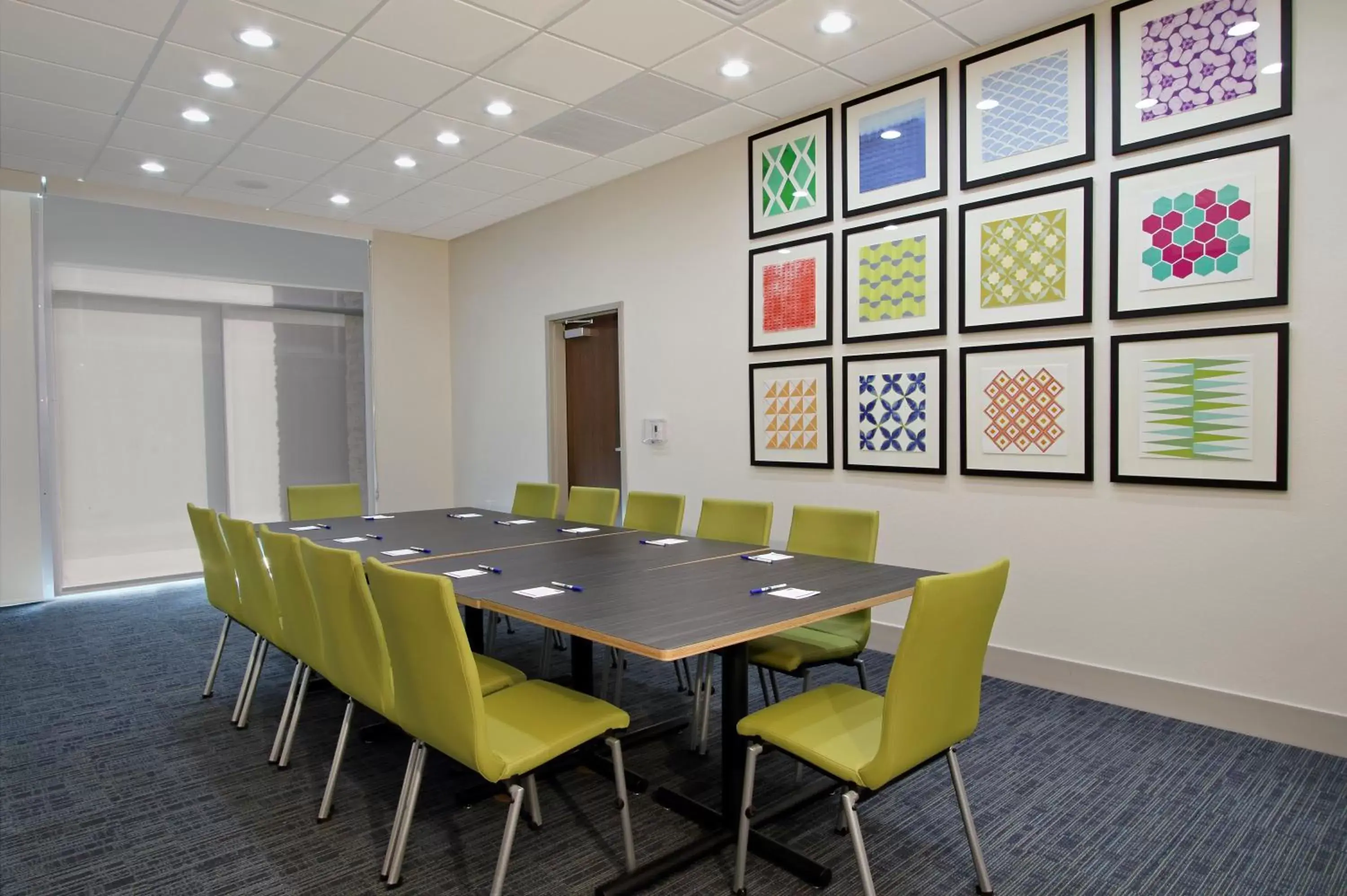 Meeting/conference room in Holiday Inn Express & Suites - Brookshire - Katy Freeway, an IHG Hotel