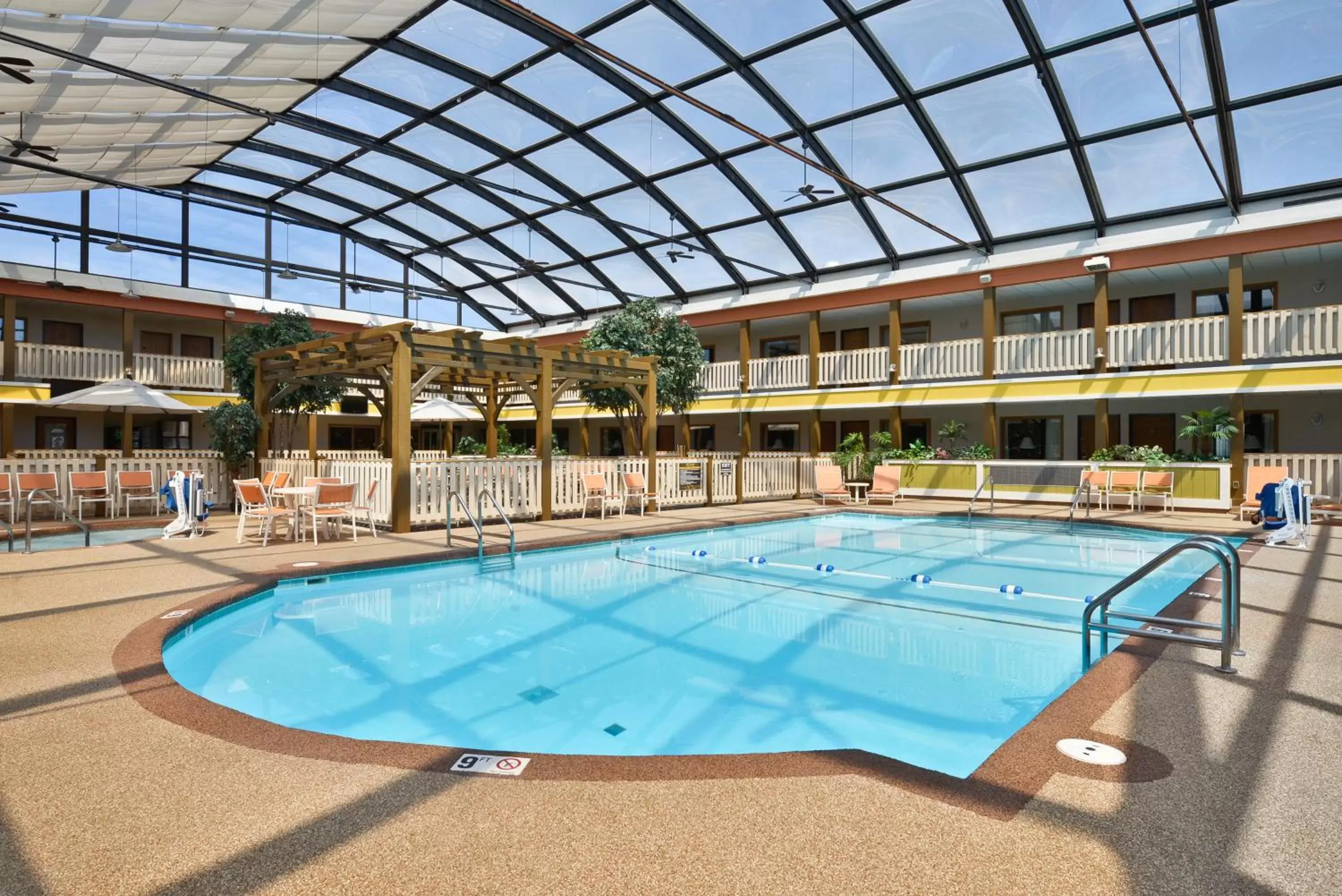 Swimming Pool in Best Western Plus Dubuque Hotel and Conference Center