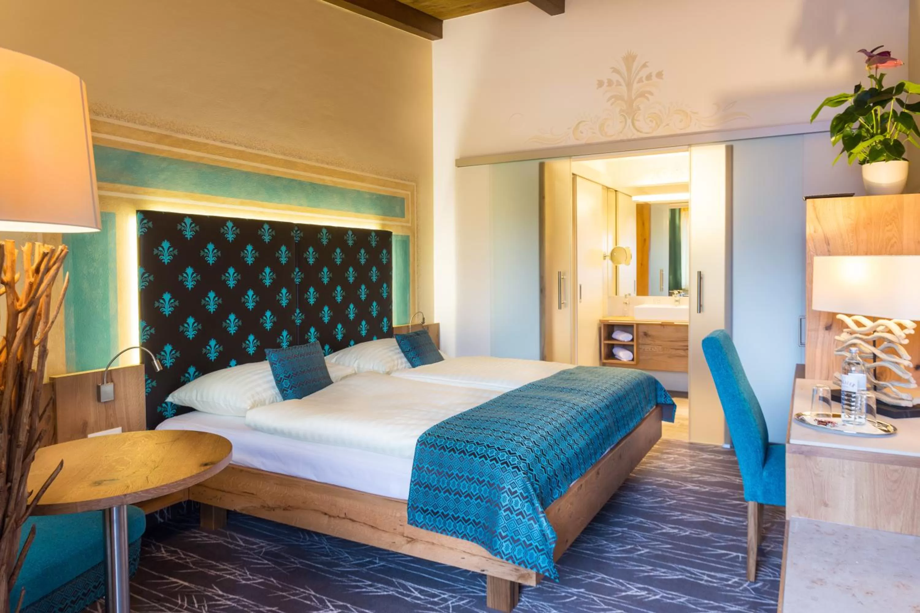 Bedroom, Bed in Hotel Schlof Guat