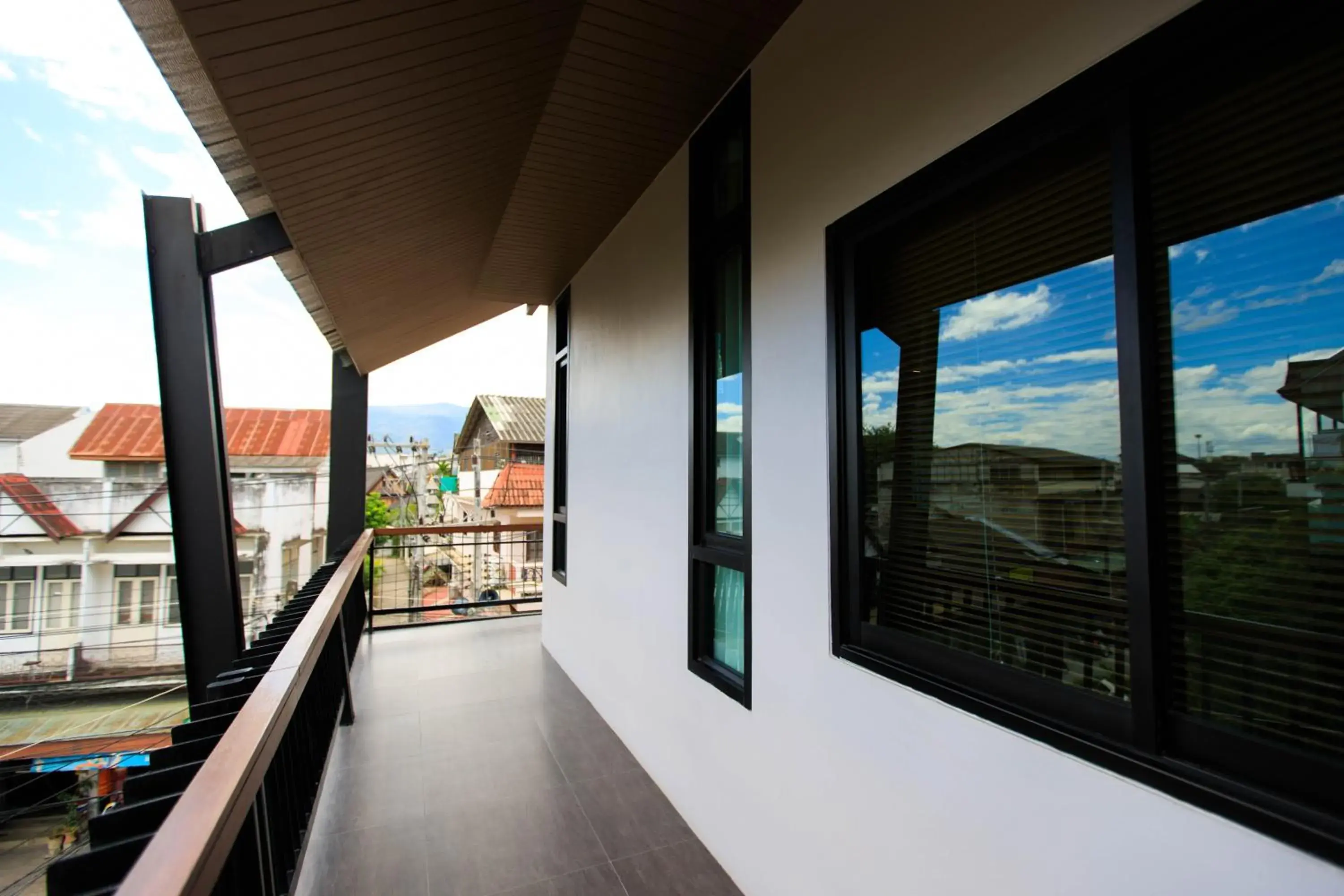 City view, Balcony/Terrace in Wealth Boutique Hotel Chiang Mai