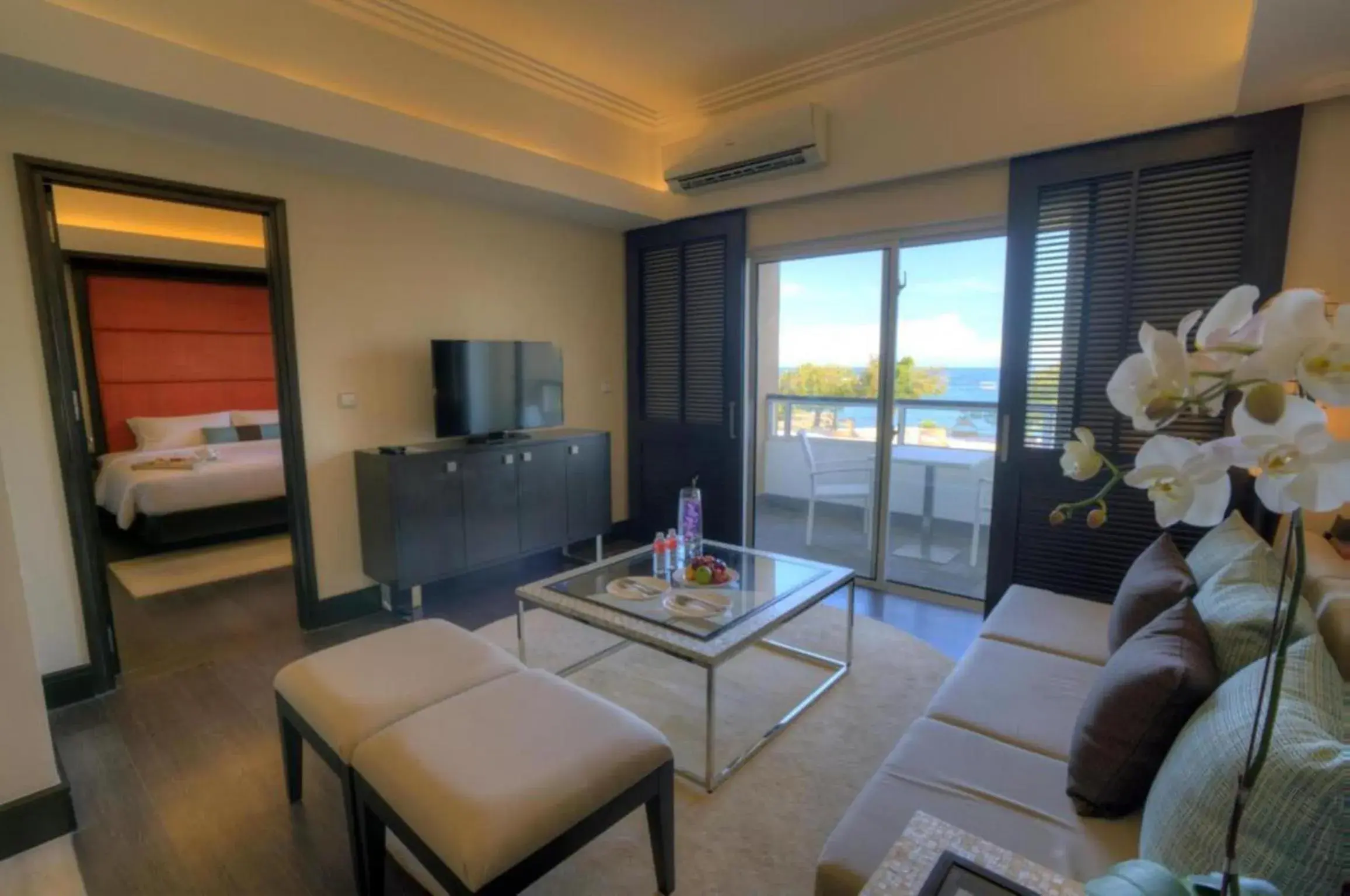 Sea view, Bed in BE Grand Resort, Bohol Sea view, Bed in BE Grand Resort, Bohol