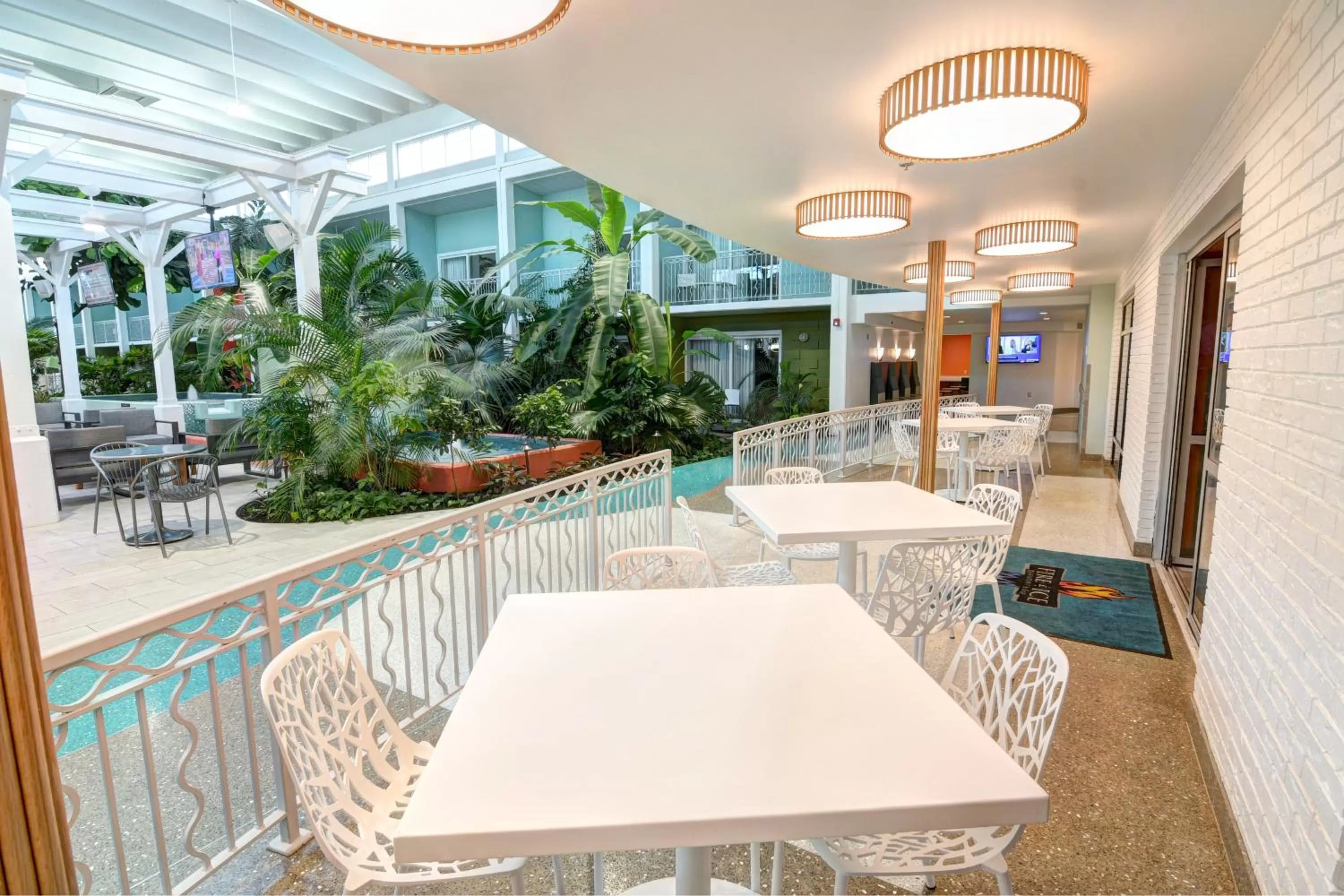 Swimming pool in Oasis Hotel and Conv Center, an Ascend Collection Hotel