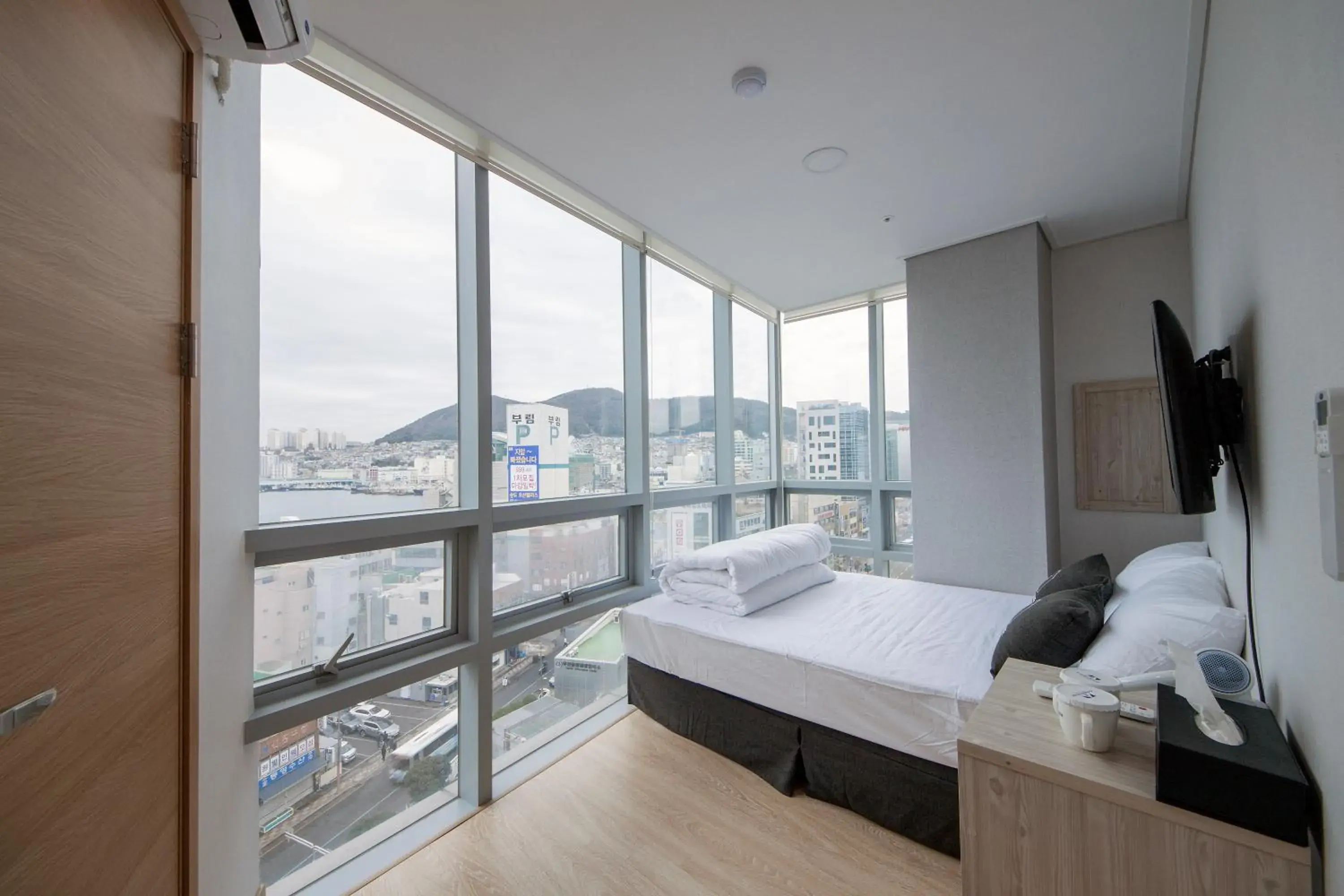 Bedroom, Bed in K-Guesthouse Premium Nampo 1 Bedroom, Bed in K-Guesthouse Premium Nampo 1