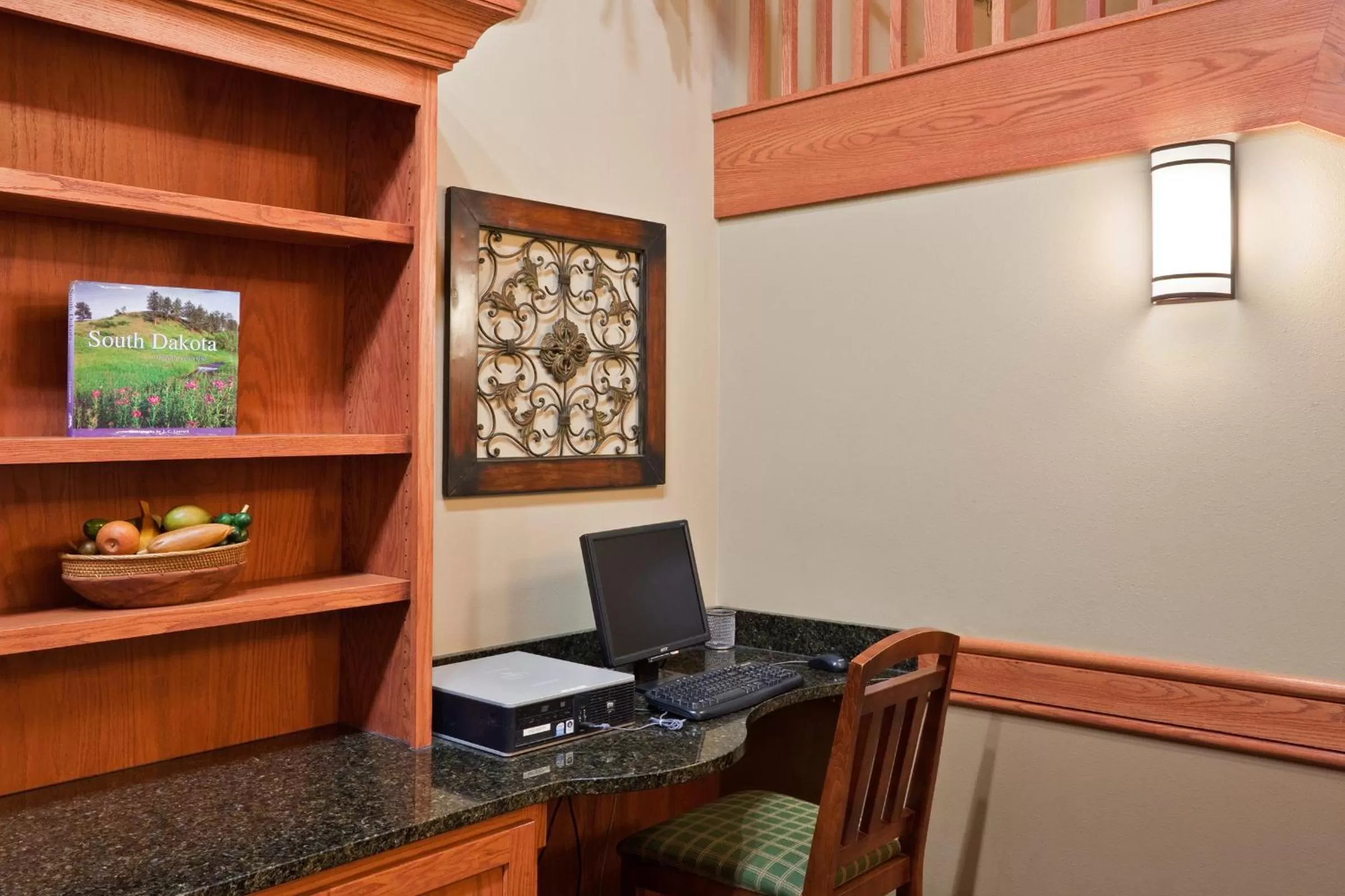 AmericInn by Wyndham Fort Pierre Conference Center