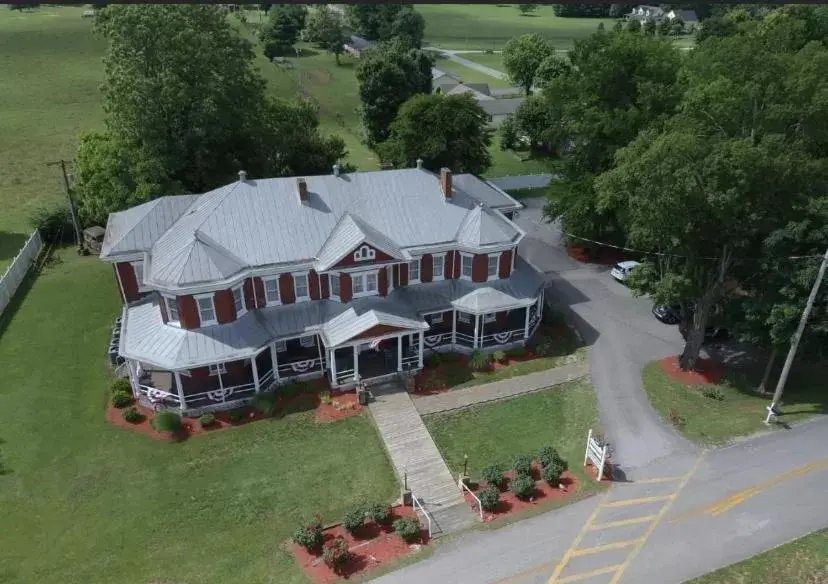 Grand Victorian Inn Grand Victorian Inn