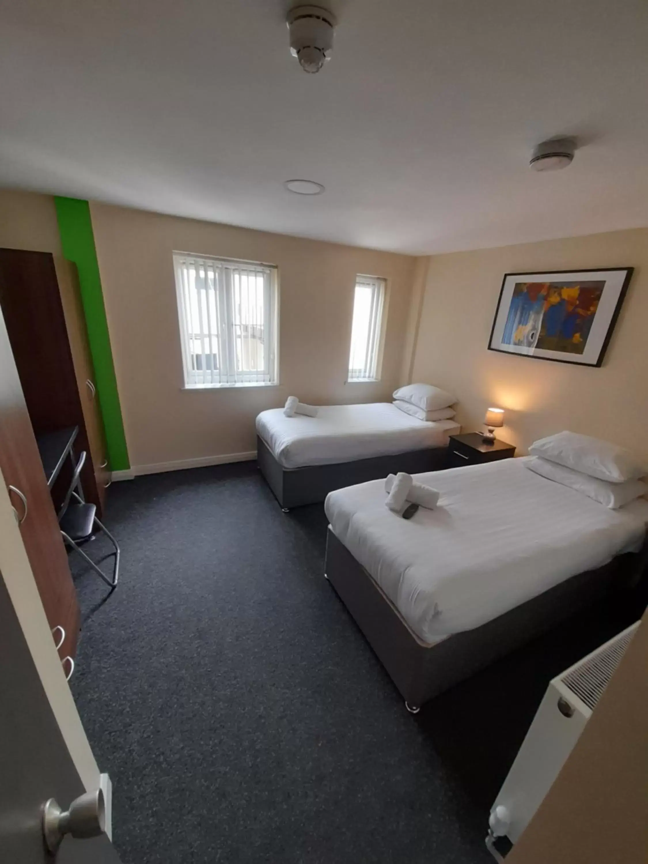 Bedroom, Bed in Lymedale Suites Studios & Aparthotel in NEWCASTLE UNDER LYME & STOKE