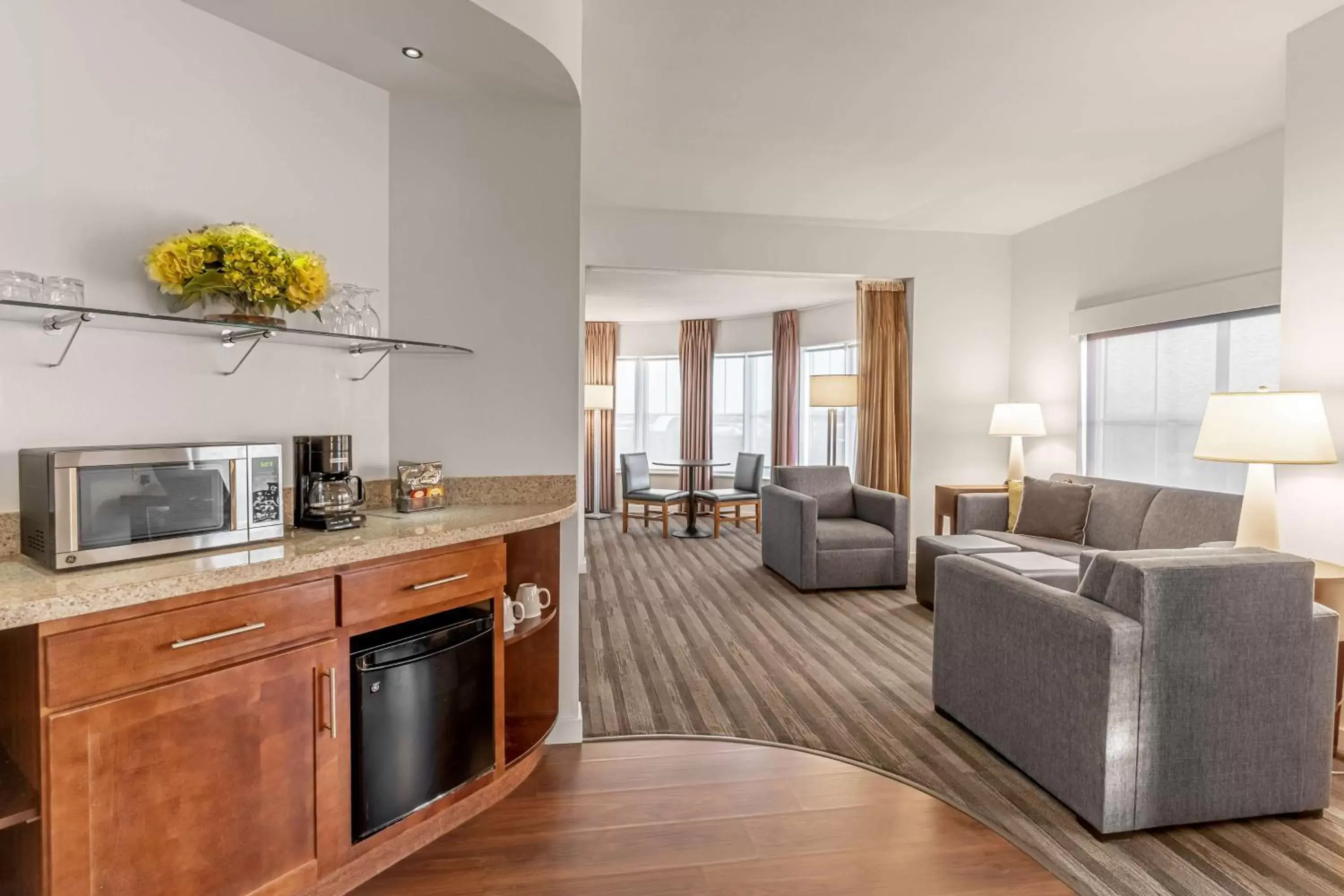 Photo of the whole room, Kitchen/Kitchenette in Hyatt House Richmond - Short Pump