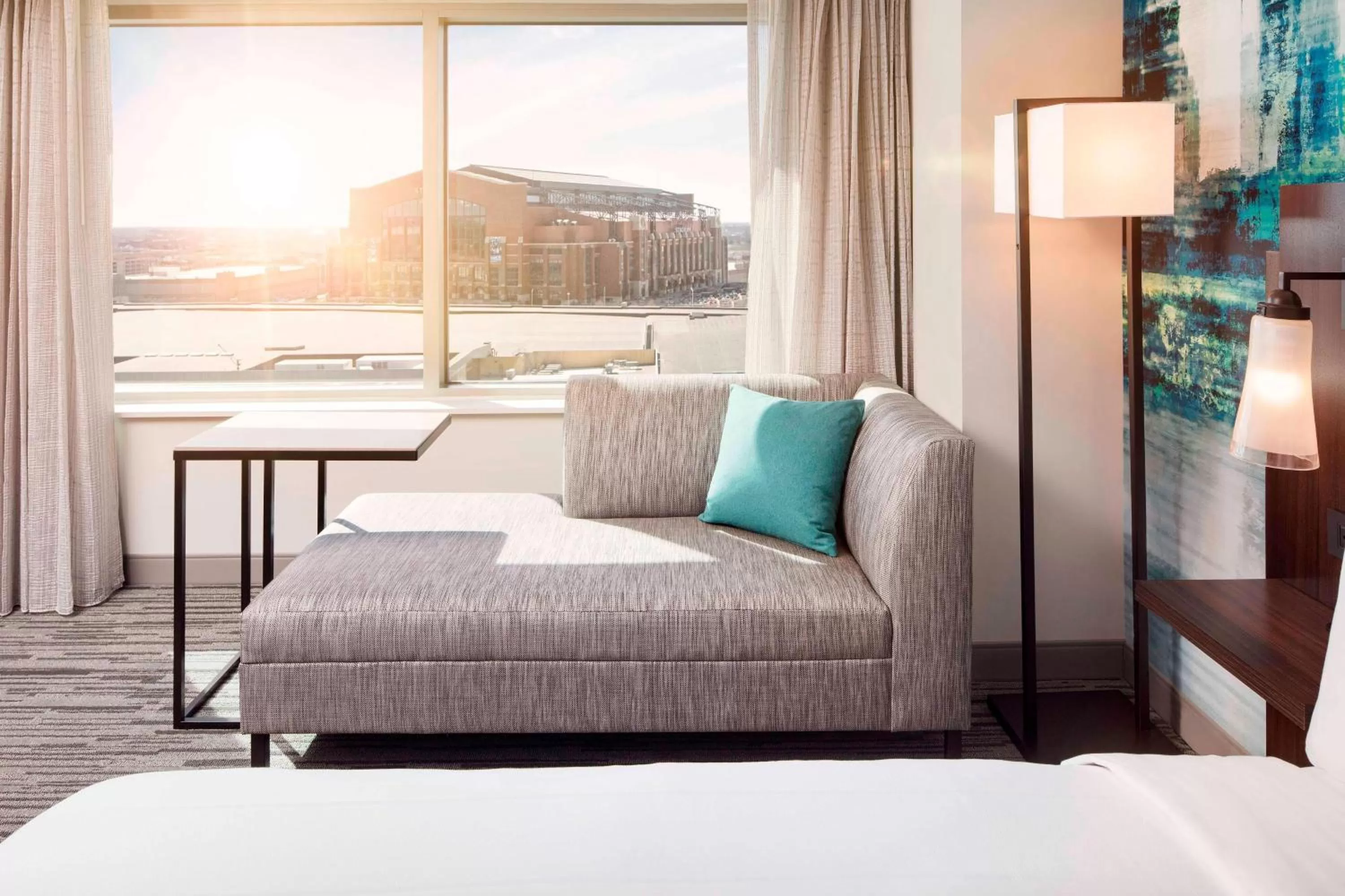 Photo of the whole room, Bed in Indianapolis Marriott Downtown