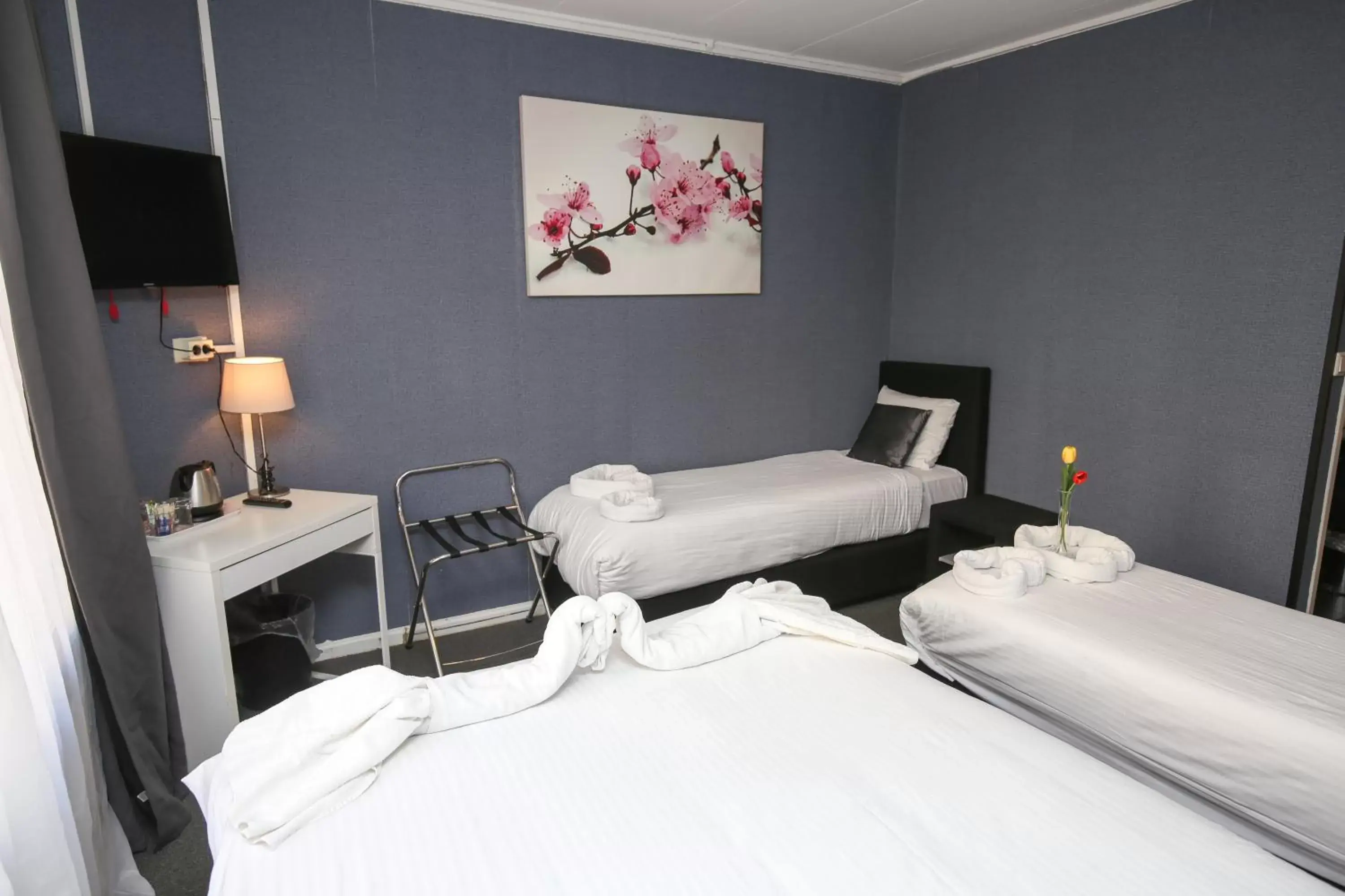 Bed in Hotel Flipper Amsterdam