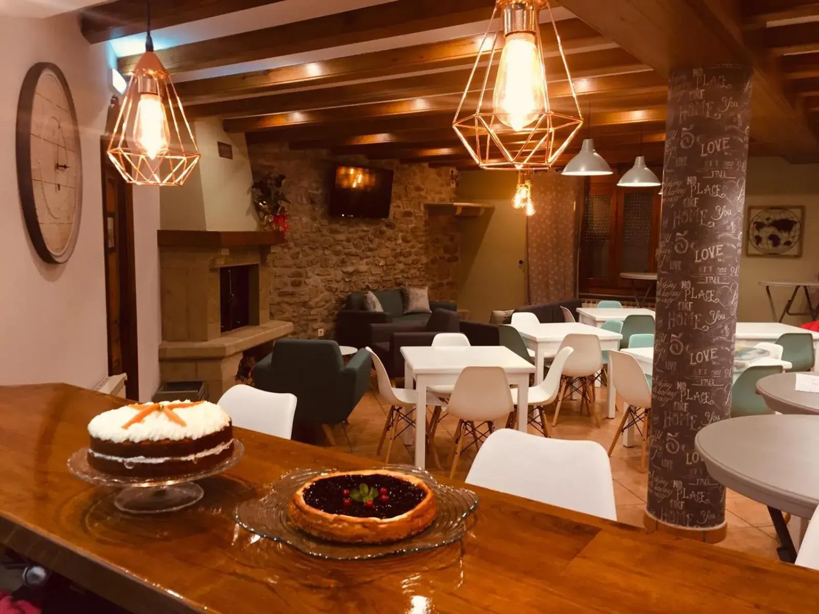 Lounge or bar, Restaurant/Places to Eat in Ciudad de Jaca