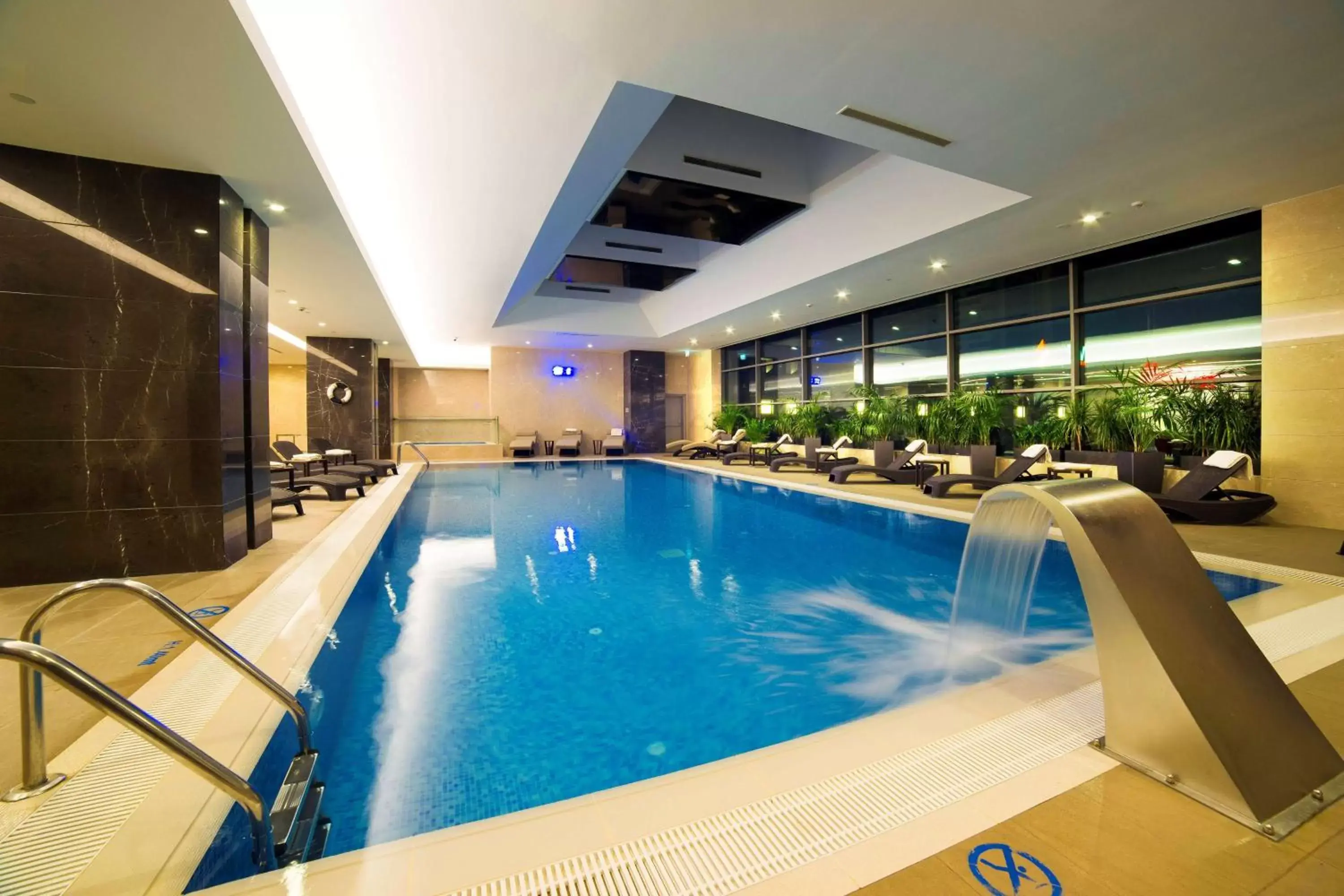 Activities, Swimming Pool in Radisson Blu Hotel, Kayseri