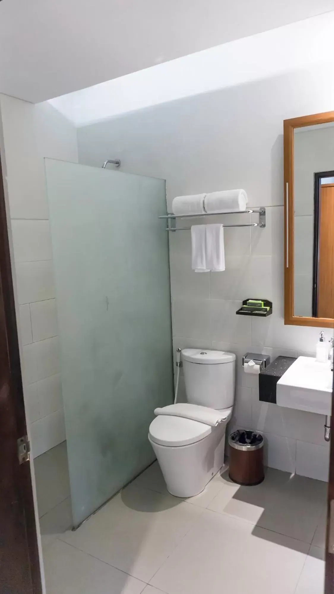 Bathroom in Grand Whiz Hotel Nusa Dua Bali