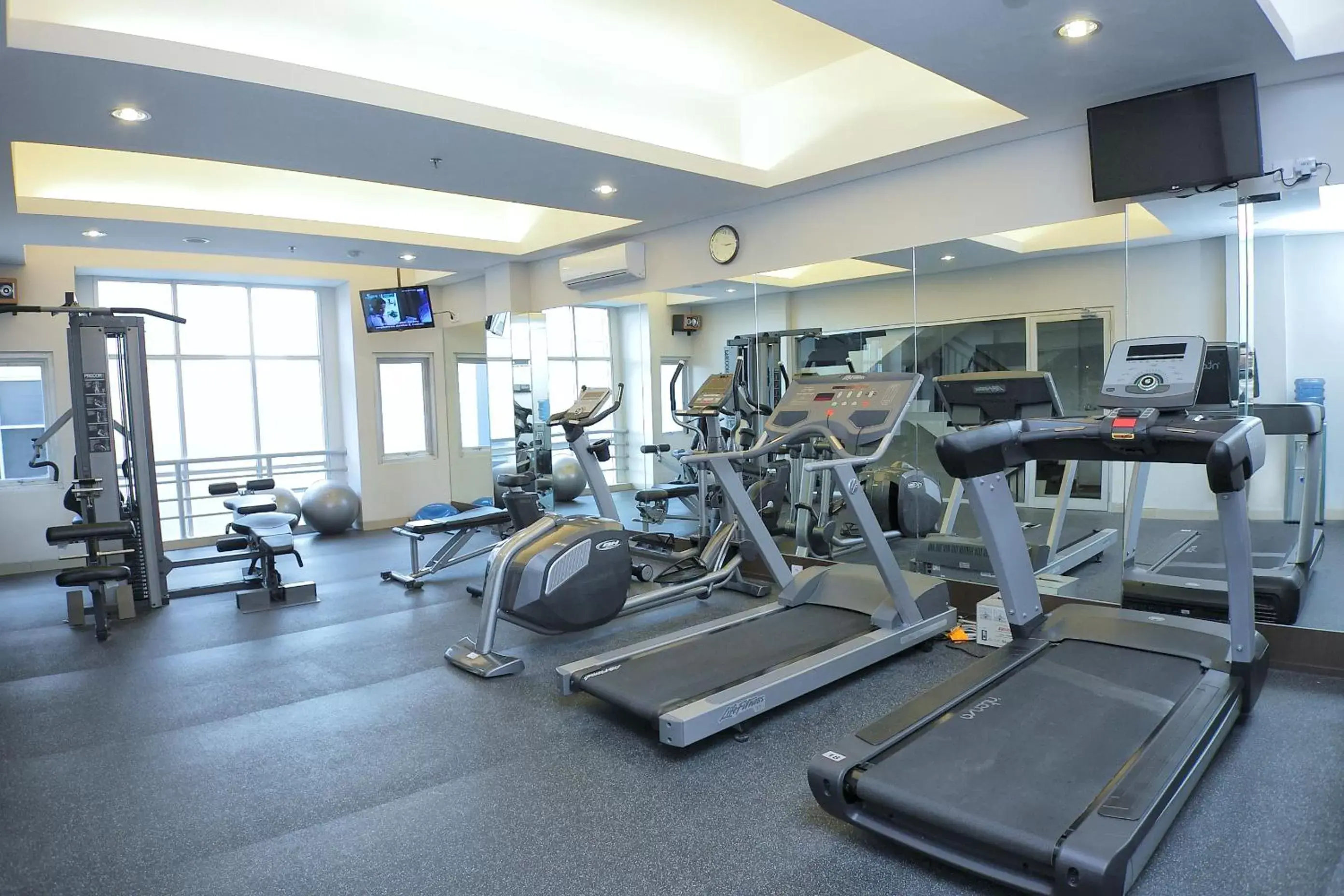 Fitness centre/facilities in Swiss-Belinn Balikpapan Fitness centre/facilities in Swiss-Belinn Balikpapan
